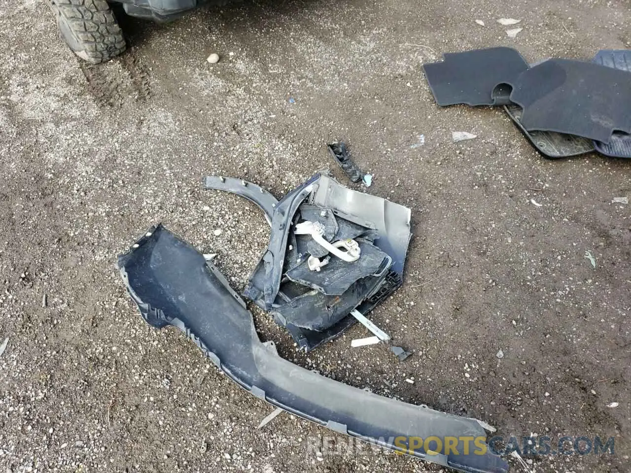 13 Photograph of a damaged car 2HKRS4H55PH118518 HONDA CRV 2023