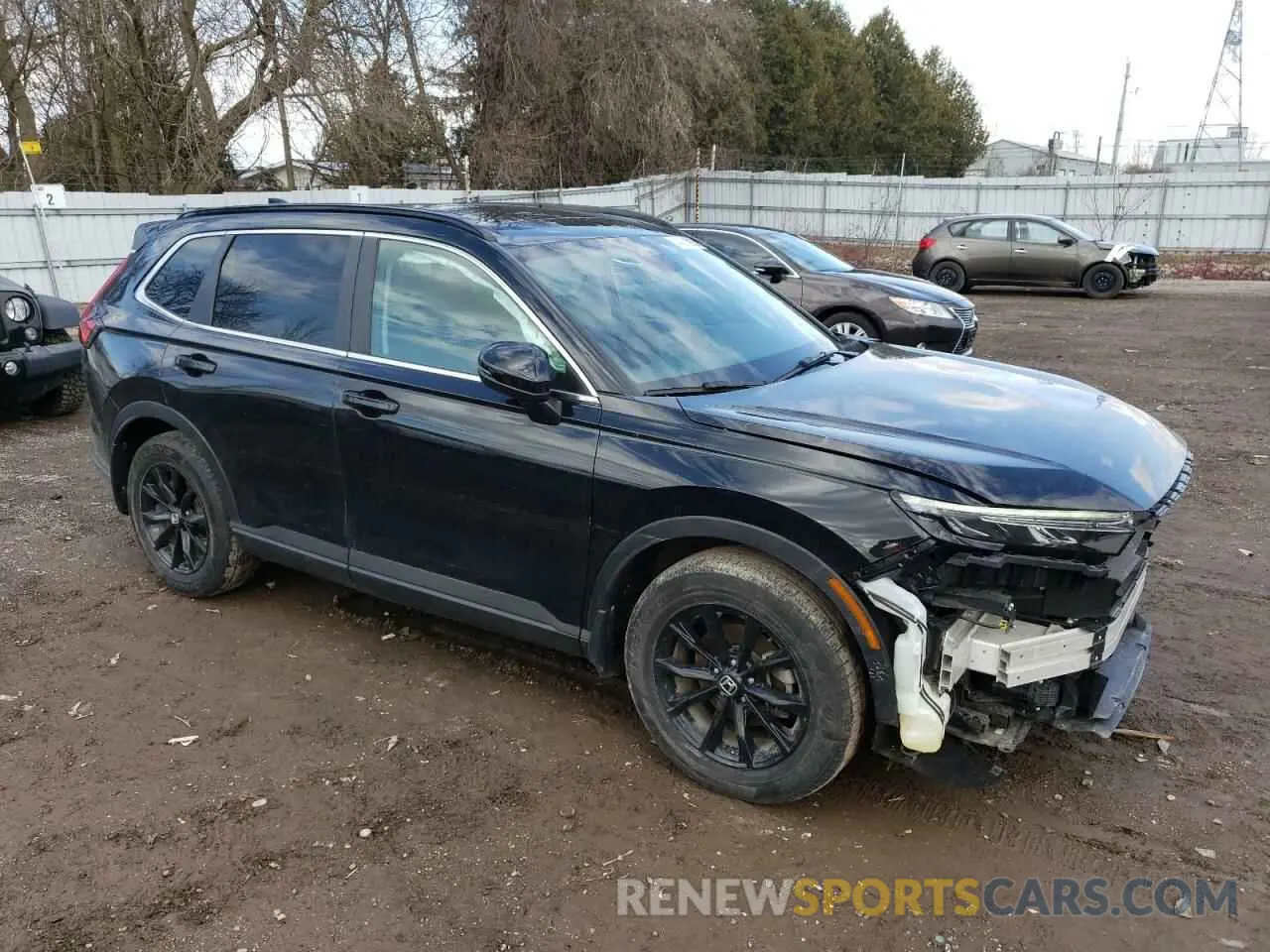 4 Photograph of a damaged car 2HKRS4H55PH118518 HONDA CRV 2023