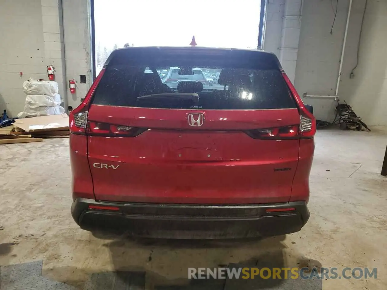 6 Photograph of a damaged car 2HKRS4H55PH123797 HONDA CRV 2023