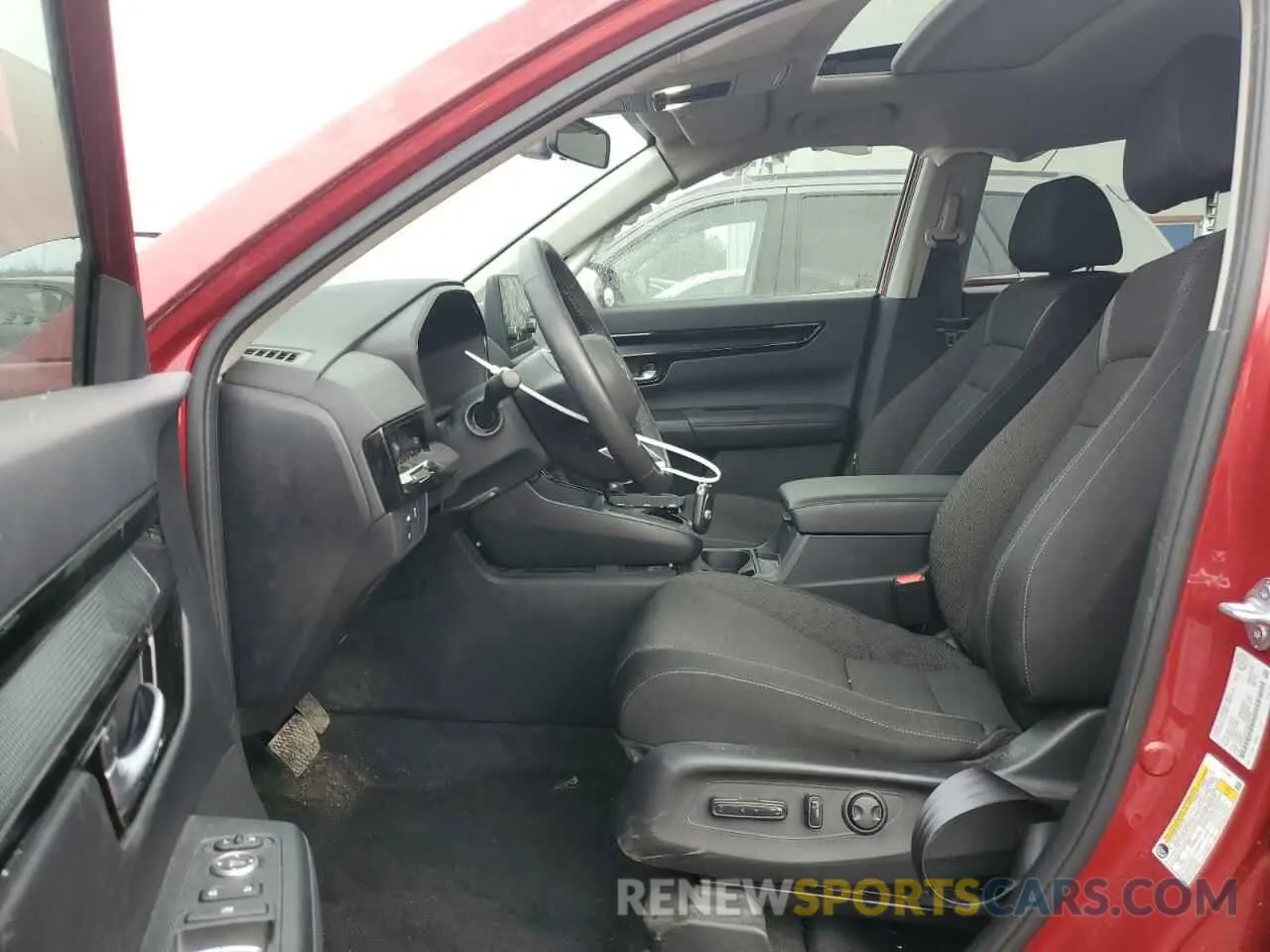 7 Photograph of a damaged car 2HKRS4H55PH123797 HONDA CRV 2023