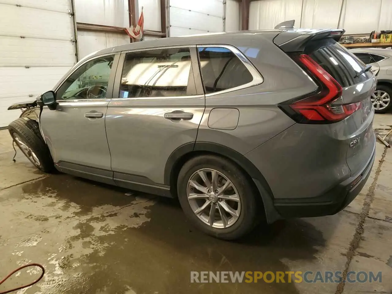2 Photograph of a damaged car 2HKRS4H71PH107744 HONDA CRV 2023