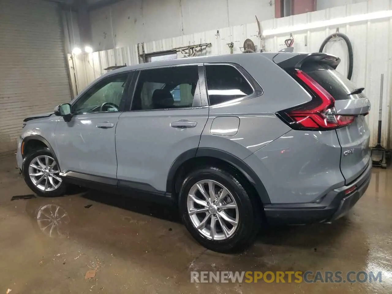 2 Photograph of a damaged car 2HKRS4H76PH437928 HONDA CRV 2023