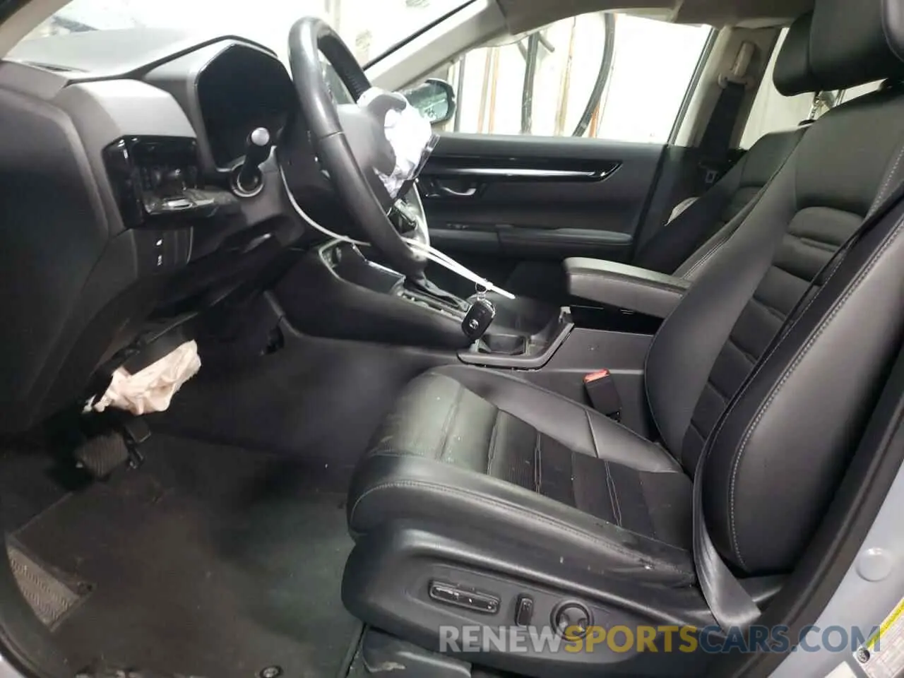 7 Photograph of a damaged car 2HKRS4H76PH437928 HONDA CRV 2023