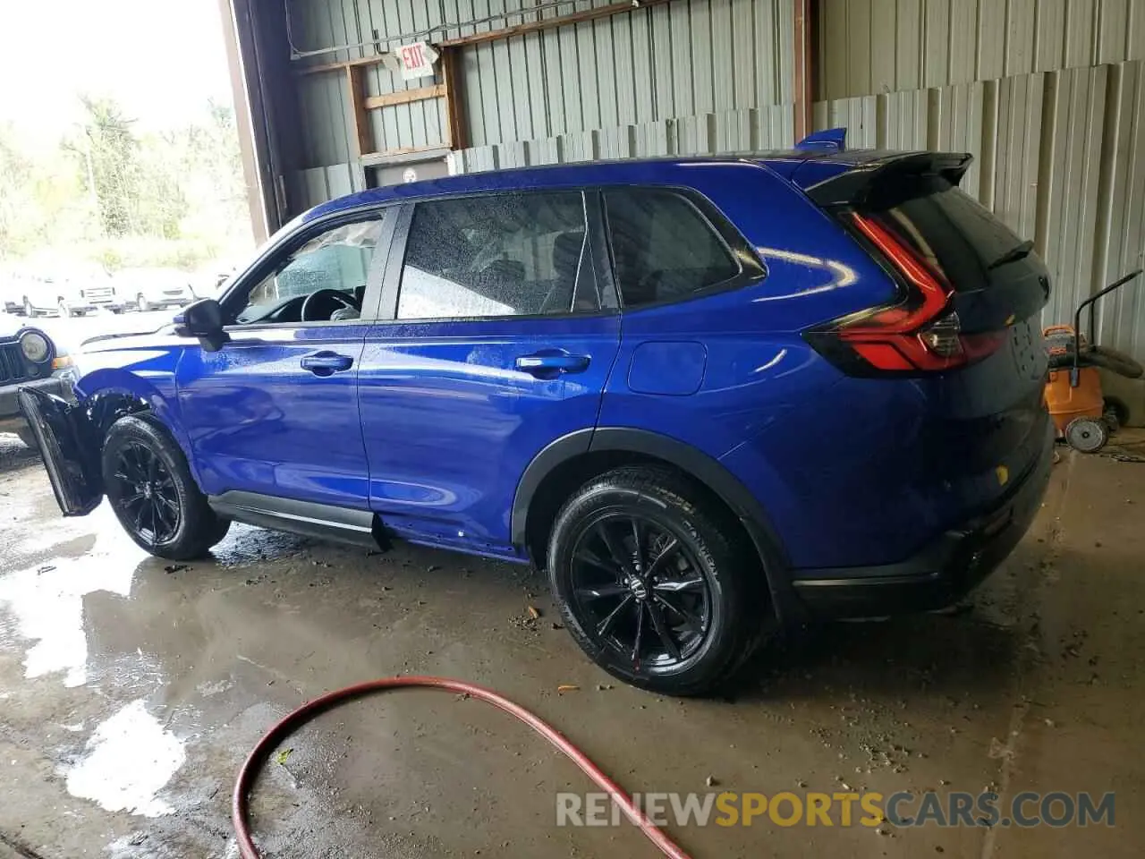 2 Photograph of a damaged car 2HKRS4H79PH434828 HONDA CRV 2023