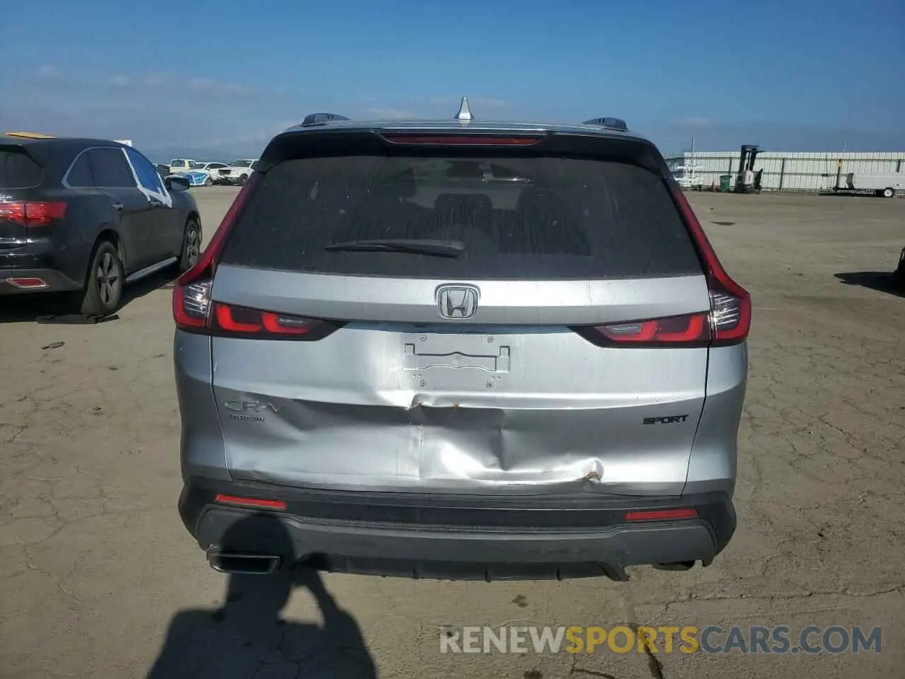 6 Photograph of a damaged car 2HKRS5H50PH707966 HONDA CRV 2023
