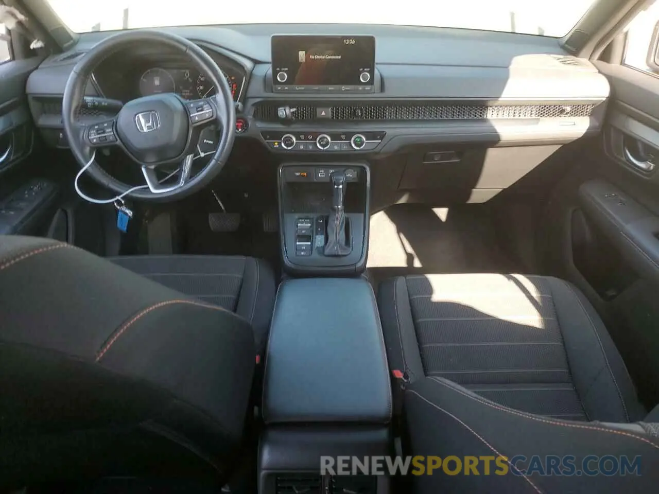 8 Photograph of a damaged car 2HKRS5H50PH707966 HONDA CRV 2023