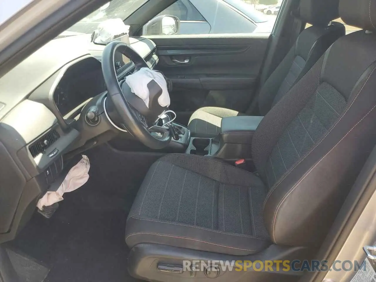 7 Photograph of a damaged car 2HKRS5H51PH712335 HONDA CRV 2023
