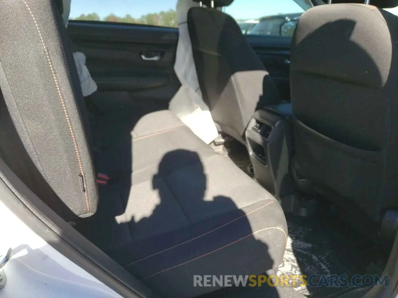 11 Photograph of a damaged car 2HKRS5H55PH700821 HONDA CRV 2023