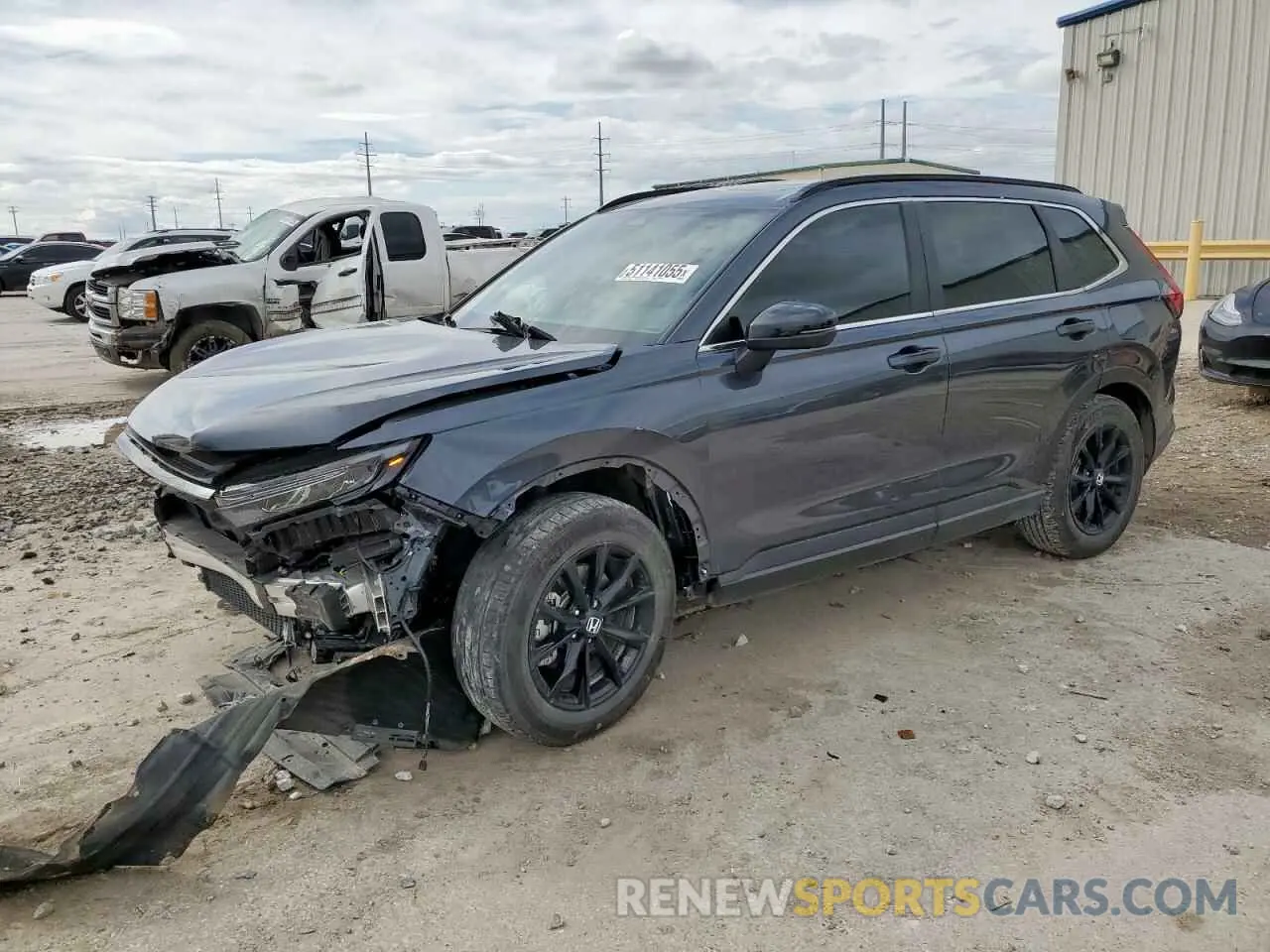 1 Photograph of a damaged car 2HKRS5H57PH706037 HONDA CRV 2023