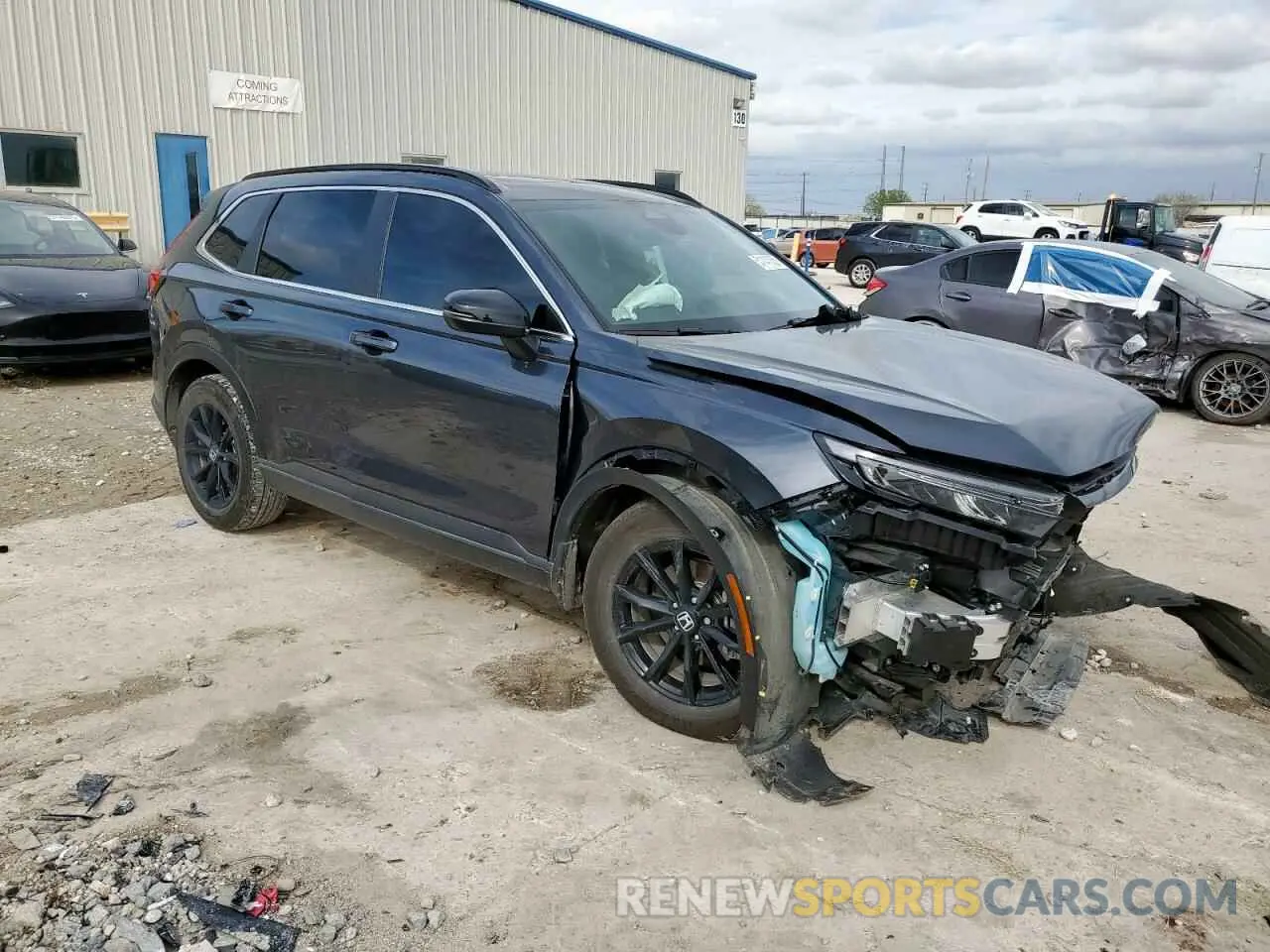 4 Photograph of a damaged car 2HKRS5H57PH706037 HONDA CRV 2023