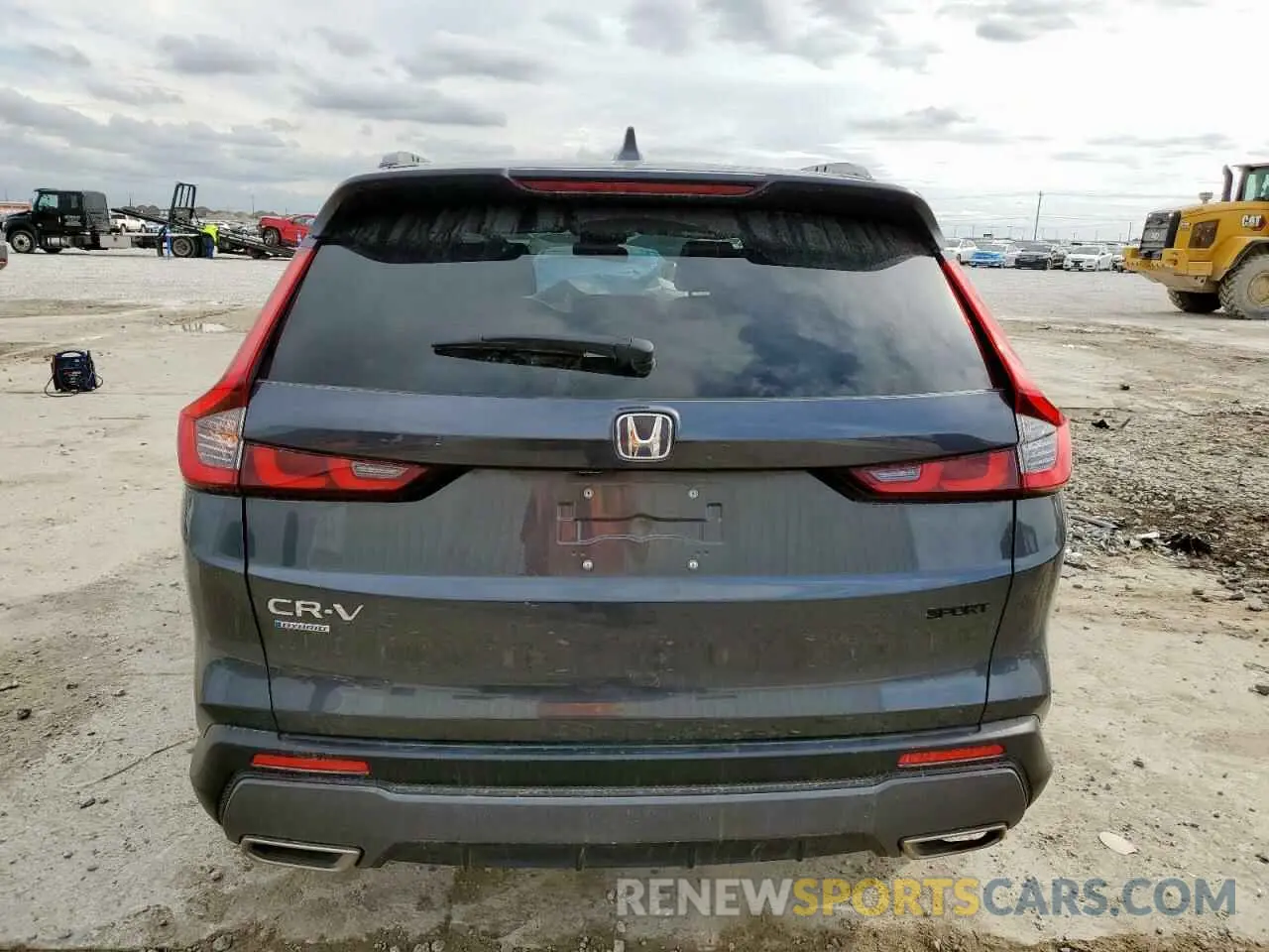 6 Photograph of a damaged car 2HKRS5H57PH706037 HONDA CRV 2023