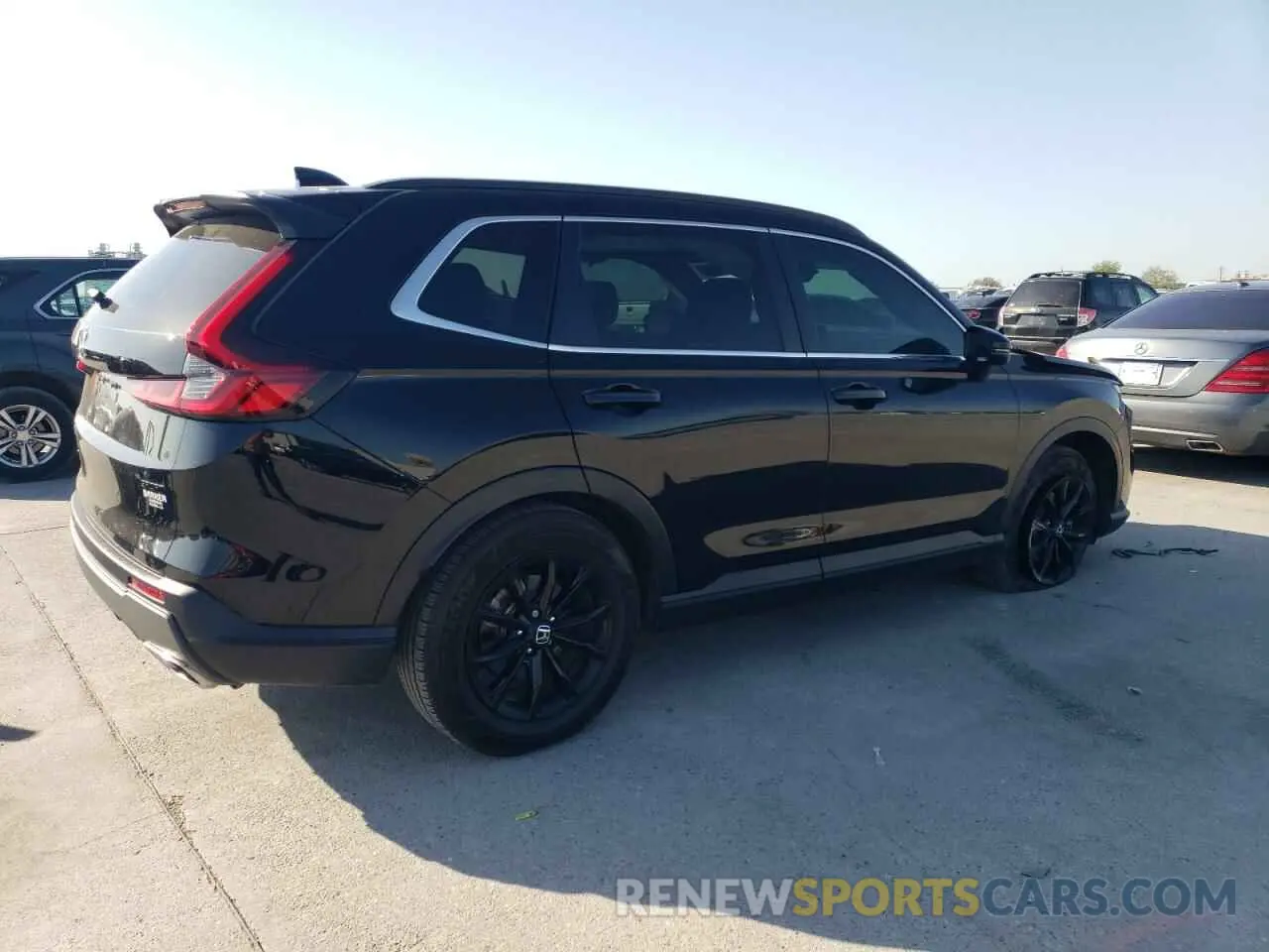 3 Photograph of a damaged car 2HKRS5H58PH708184 HONDA CRV 2023