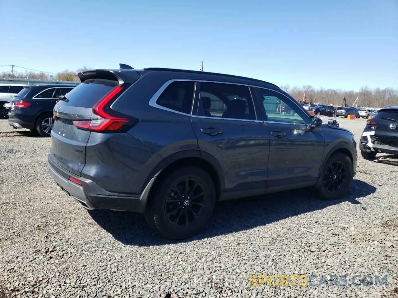 3 Photograph of a damaged car 2HKRS6H53PH813267 HONDA CRV 2023