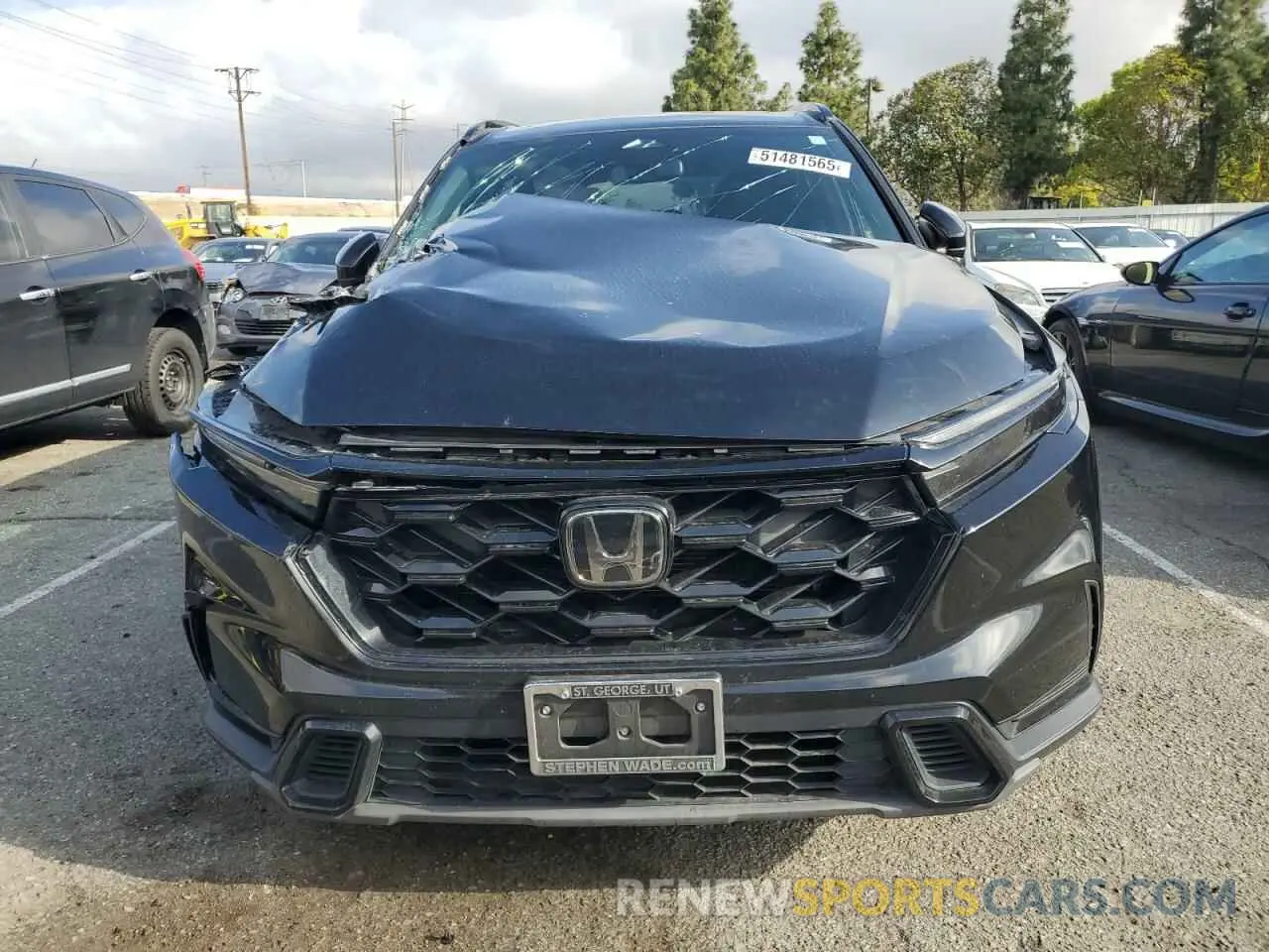 5 Photograph of a damaged car 2HKRS6H5XPH806669 HONDA CRV 2023
