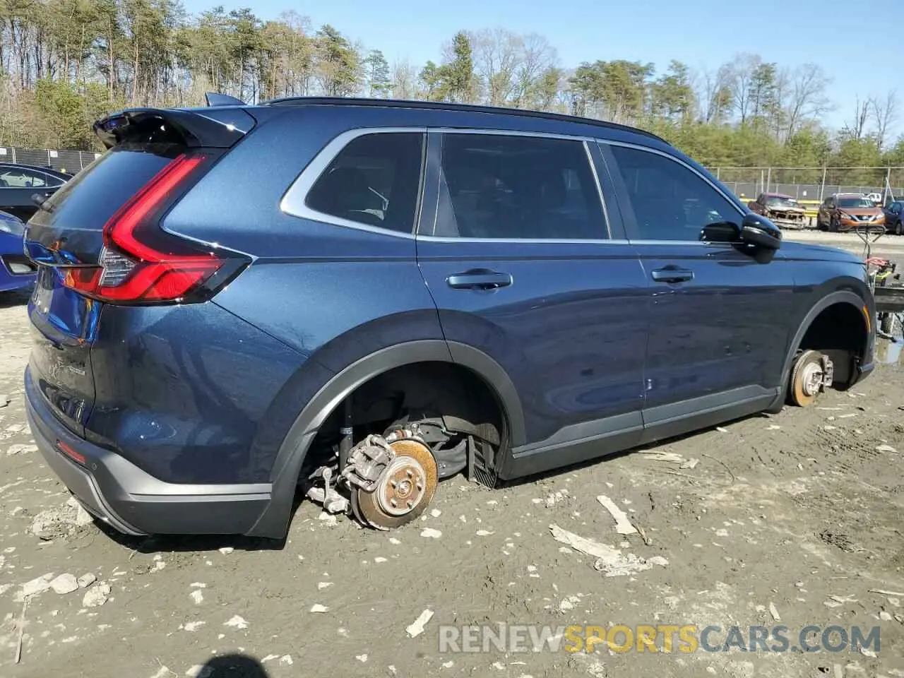 3 Photograph of a damaged car 2HKRS6H90PH804545 HONDA CRV 2023