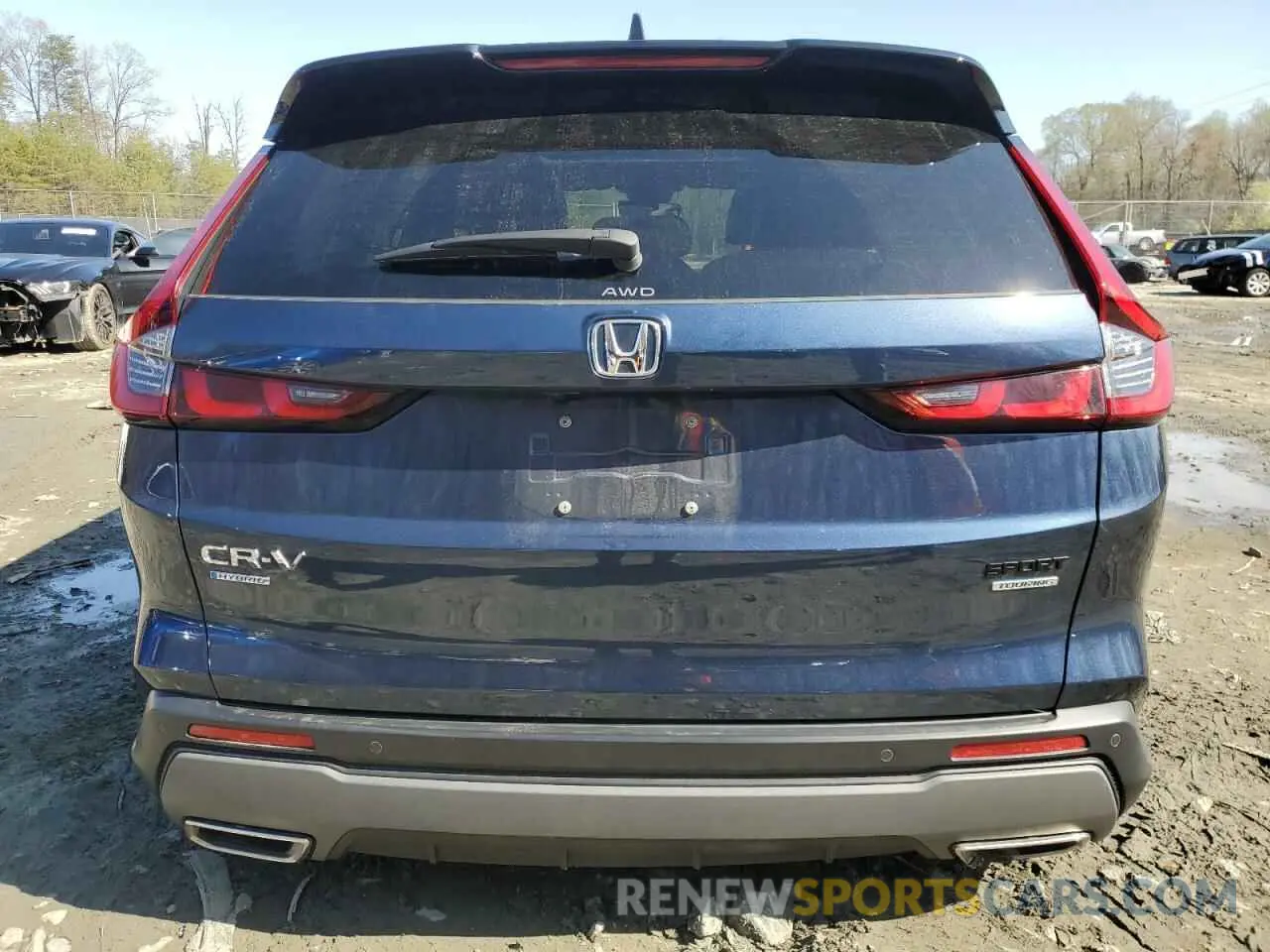 6 Photograph of a damaged car 2HKRS6H90PH804545 HONDA CRV 2023