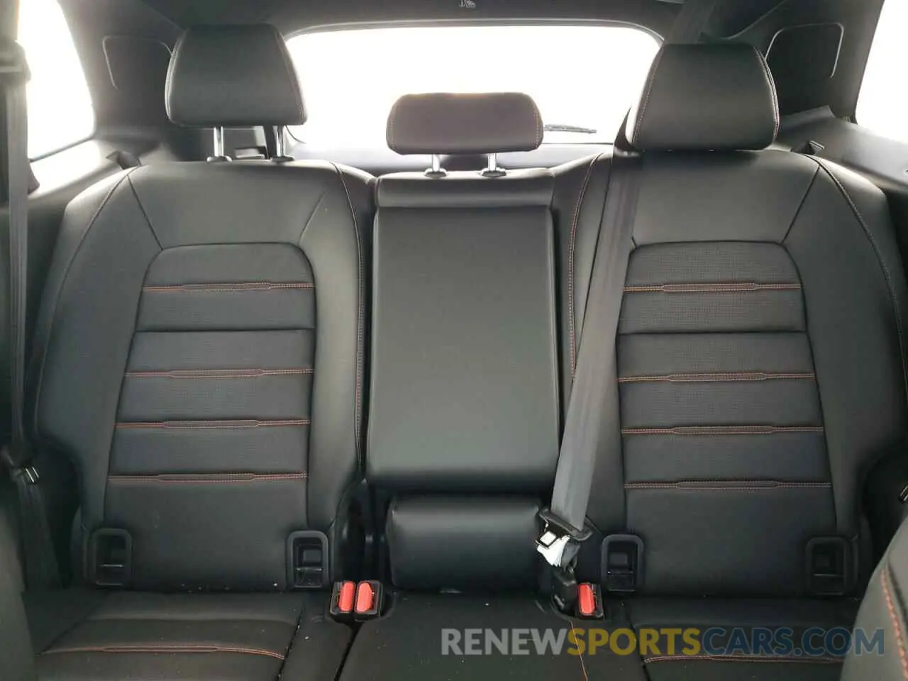 10 Photograph of a damaged car 2HKRS6H91PH203337 HONDA CRV 2023
