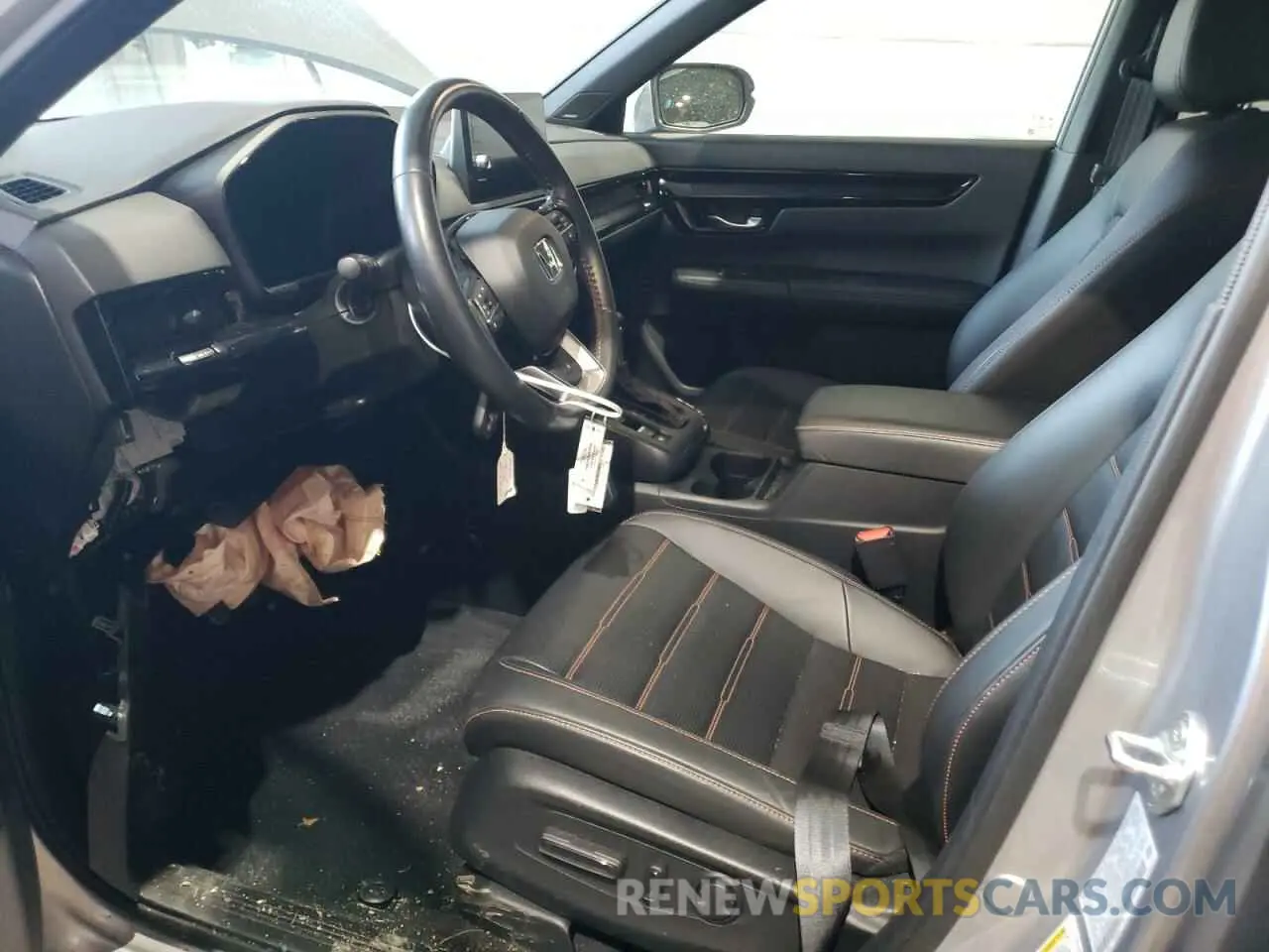 7 Photograph of a damaged car 2HKRS6H92PH807348 HONDA CRV 2023