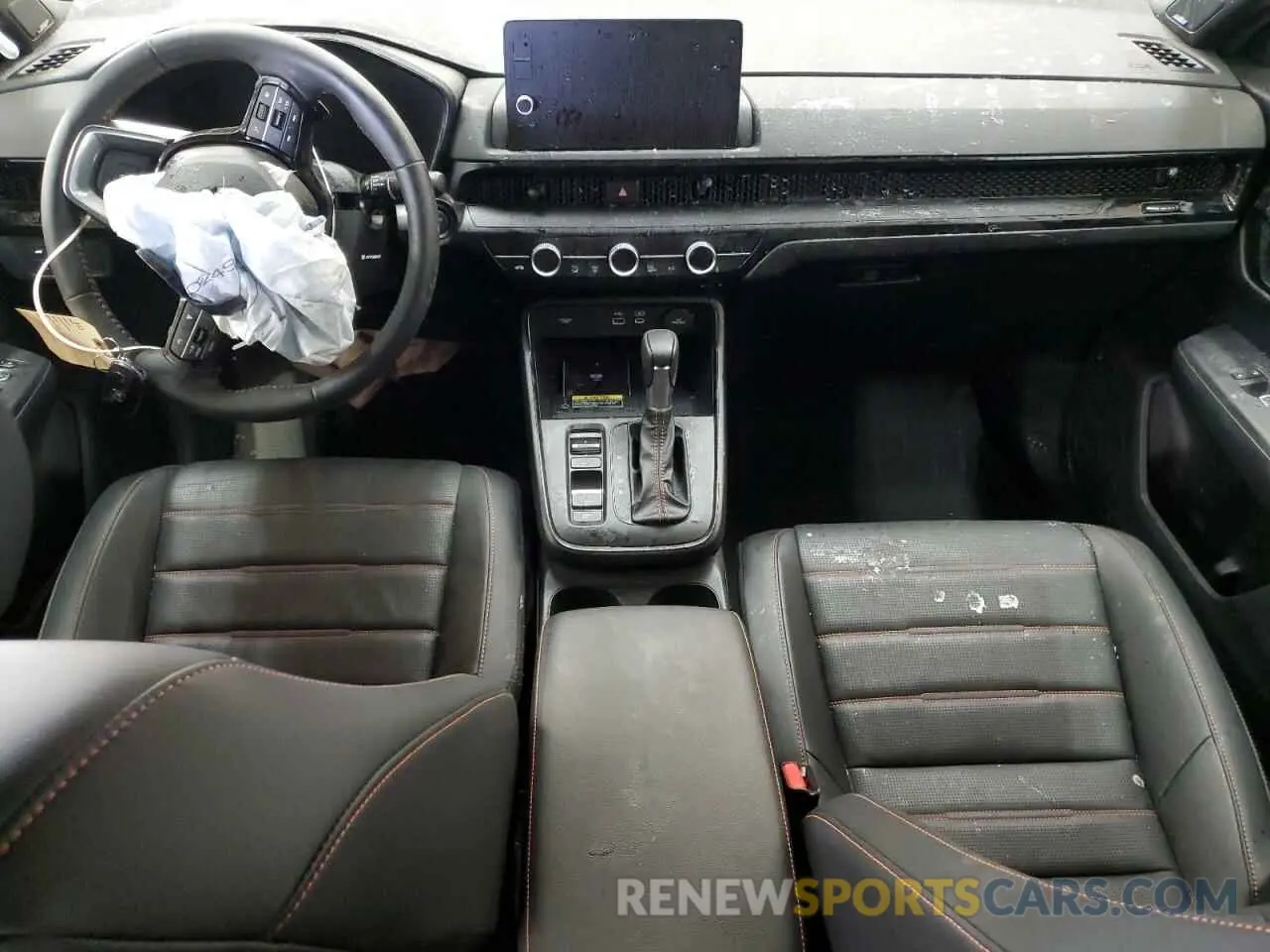 8 Photograph of a damaged car 2HKRS6H94PH817167 HONDA CRV 2023
