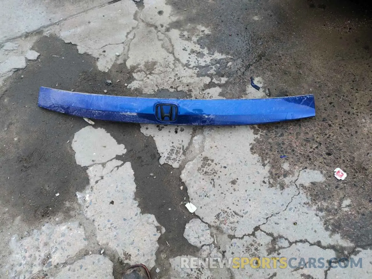 13 Photograph of a damaged car 2HKRS6H96PH800855 HONDA CRV 2023