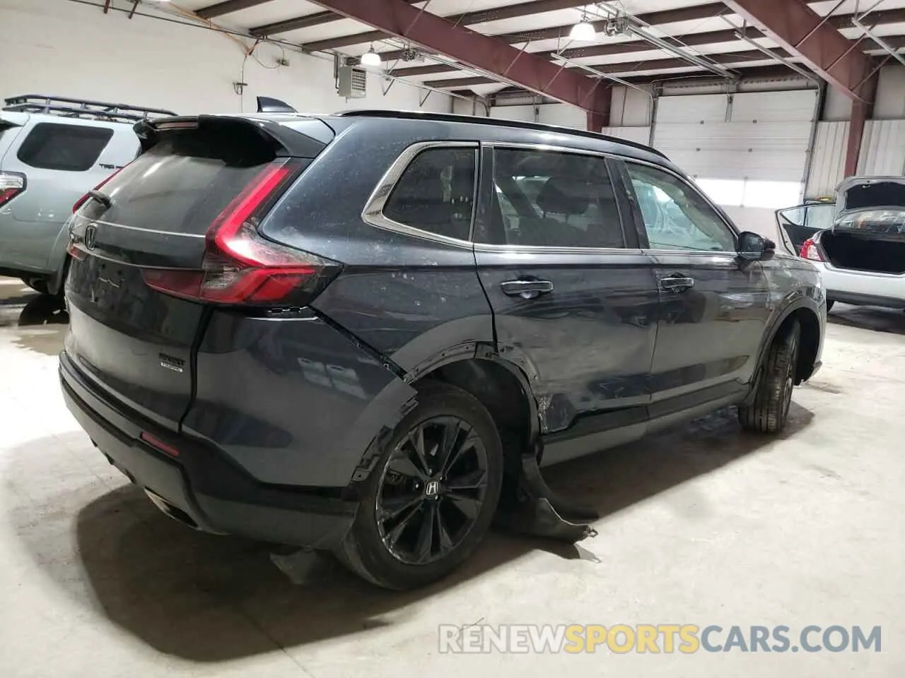 3 Photograph of a damaged car 2HKRS6H99PH801174 HONDA CRV 2023