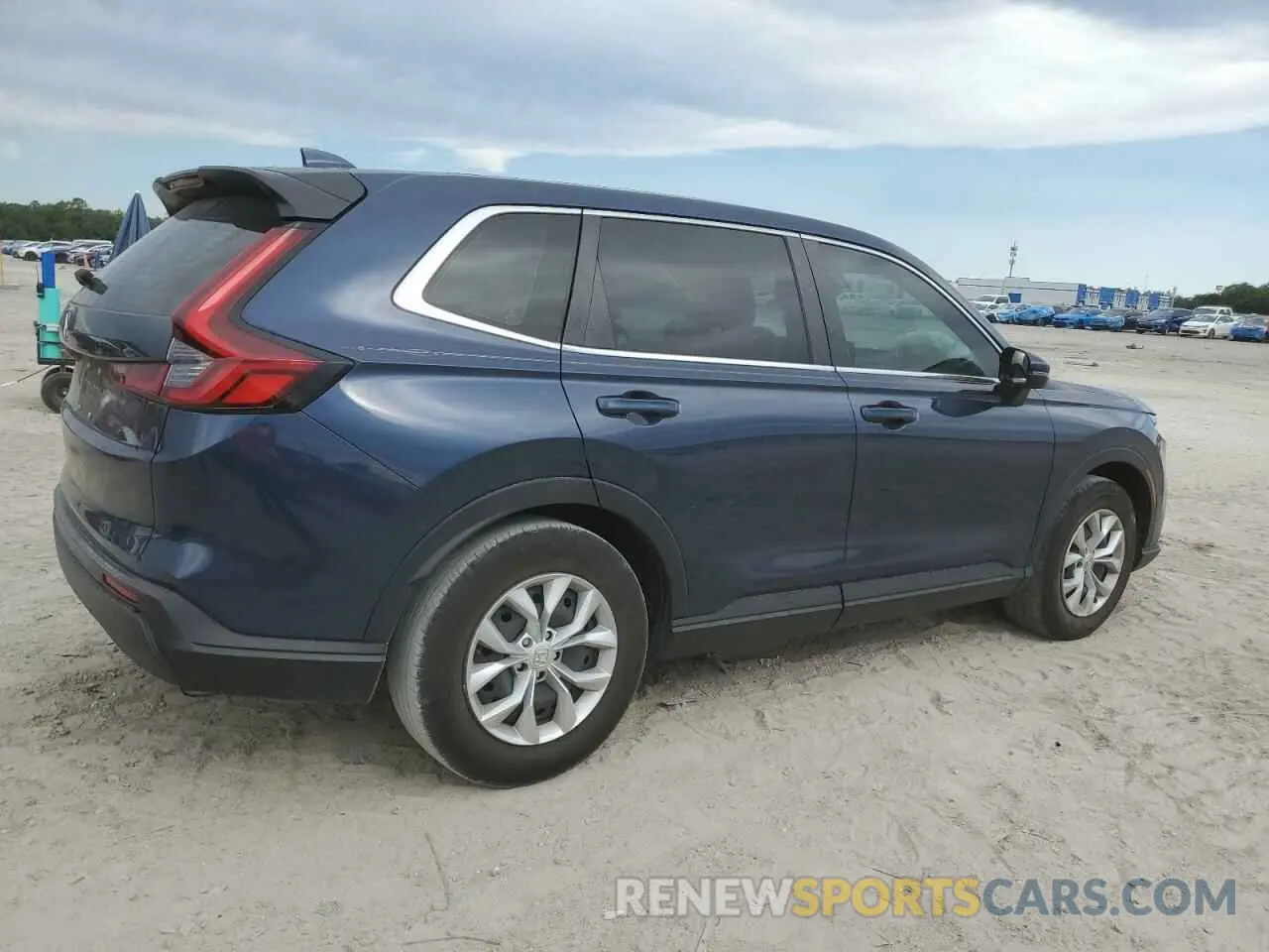3 Photograph of a damaged car 5J6RS3H24PL002653 HONDA CRV 2023