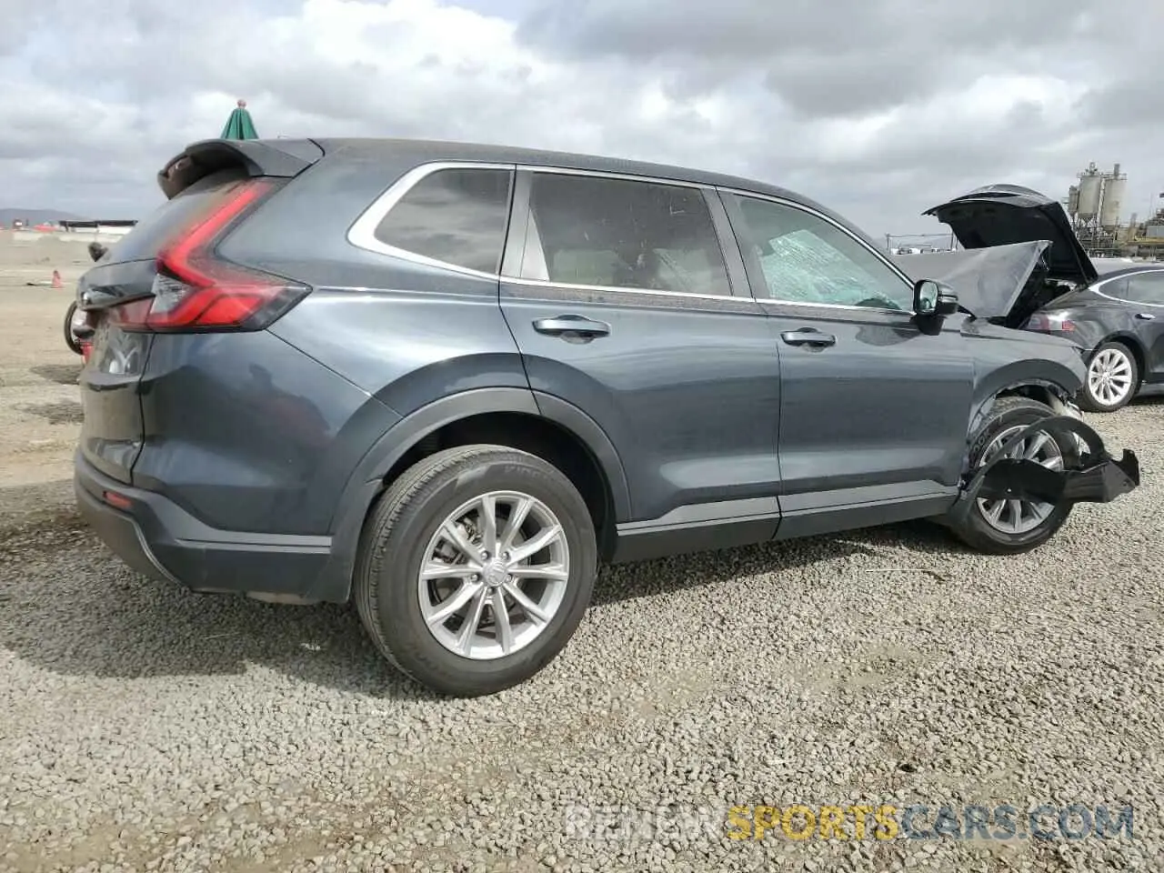 3 Photograph of a damaged car 5J6RS3H4XPL000083 HONDA CRV 2023