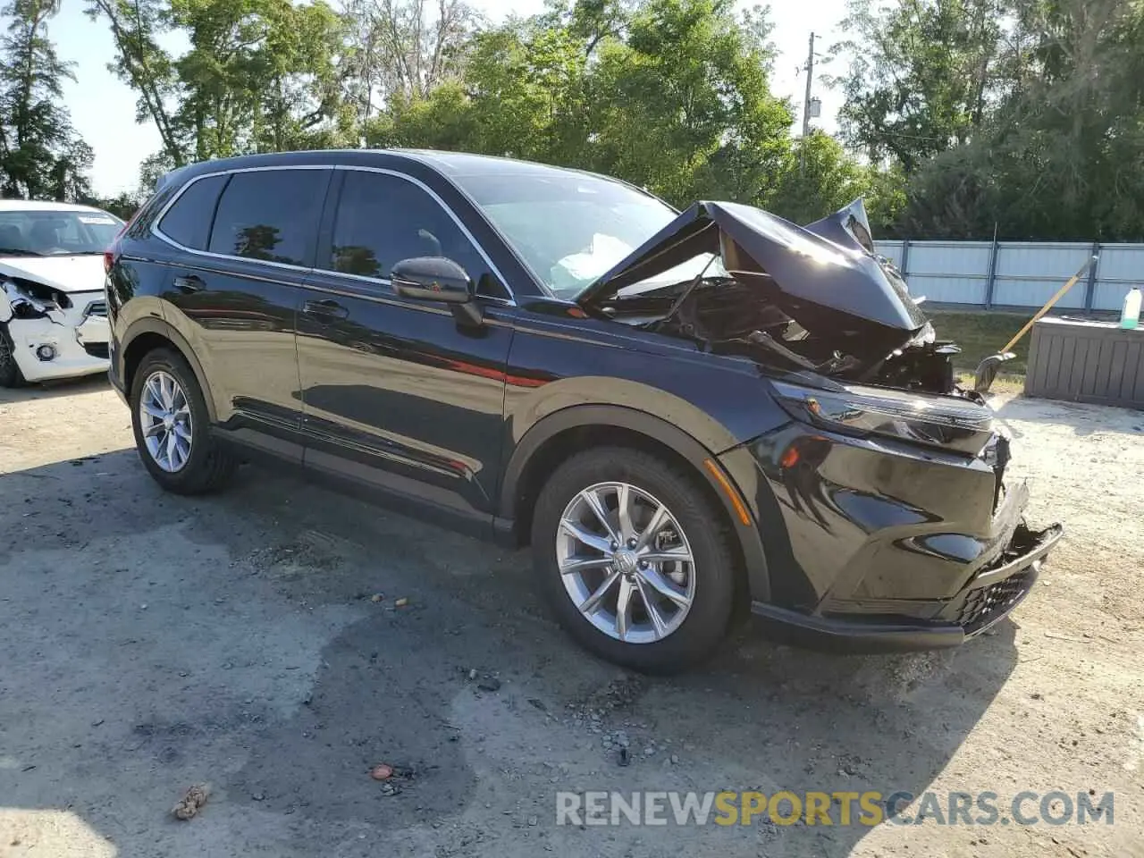 4 Photograph of a damaged car 5J6RS3H72PL003358 HONDA CRV 2023
