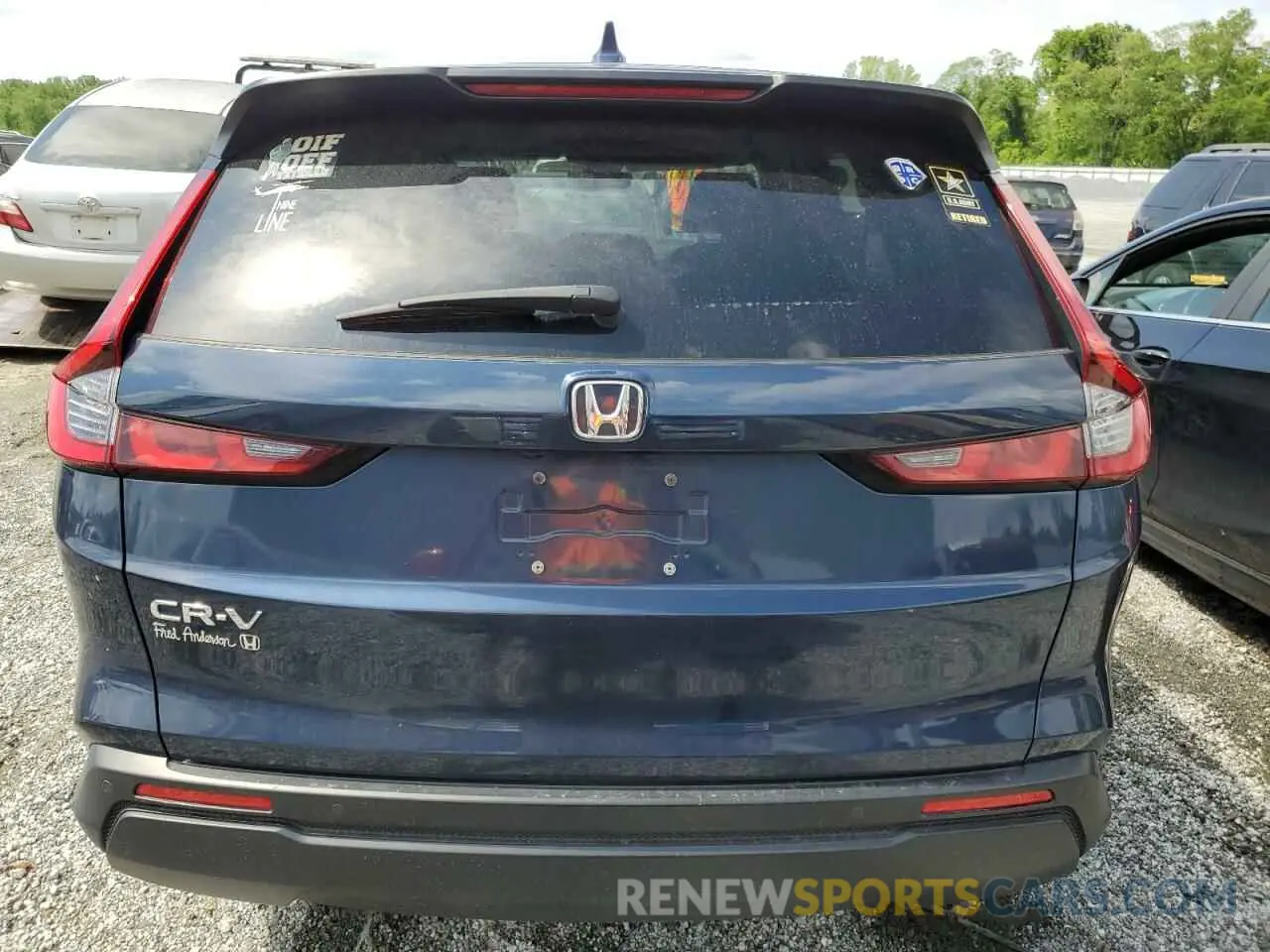 6 Photograph of a damaged car 5J6RS3H75PL008019 HONDA CRV 2023