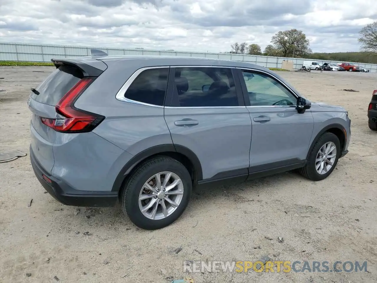 3 Photograph of a damaged car 5J6RS4H48PL003618 HONDA CRV 2023