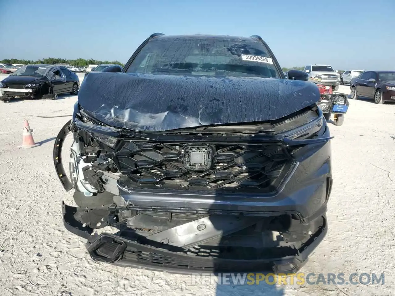 5 Photograph of a damaged car 5J6RS6H5XPL001101 HONDA CRV 2023