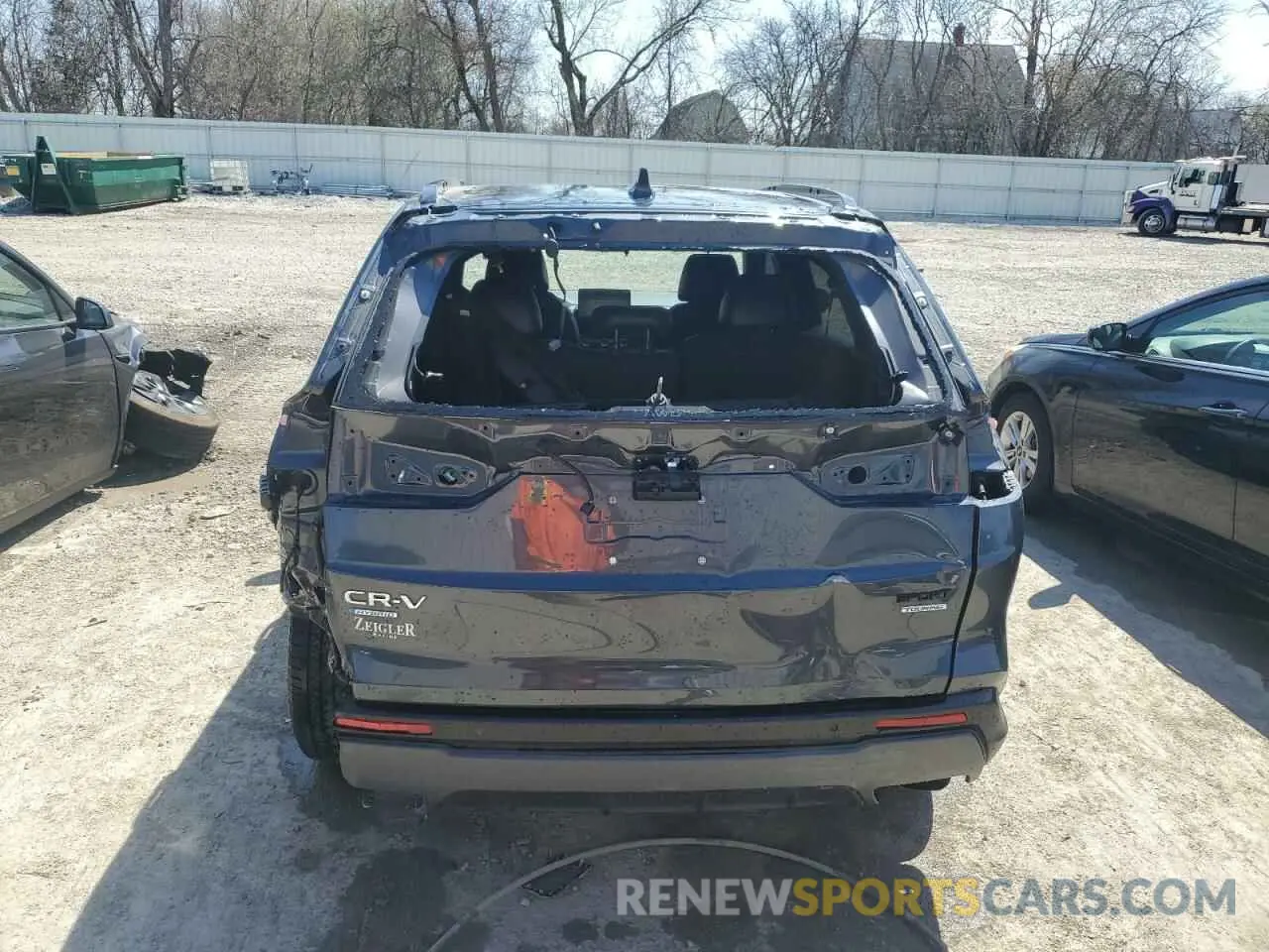6 Photograph of a damaged car 5J6RS6H92PL004223 HONDA CRV 2023
