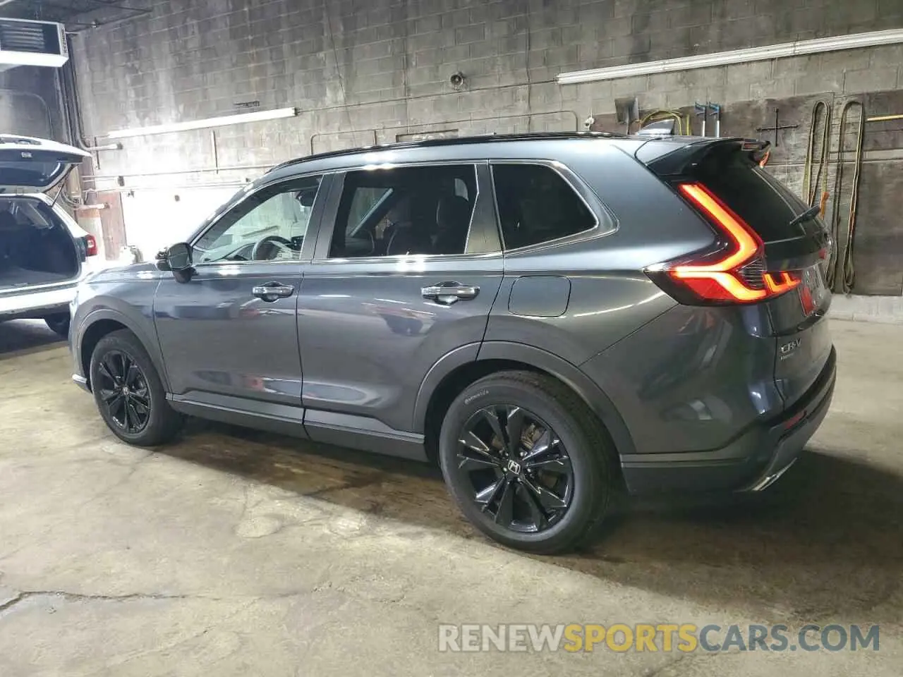 2 Photograph of a damaged car 5J6RS6H93PL012363 HONDA CRV 2023