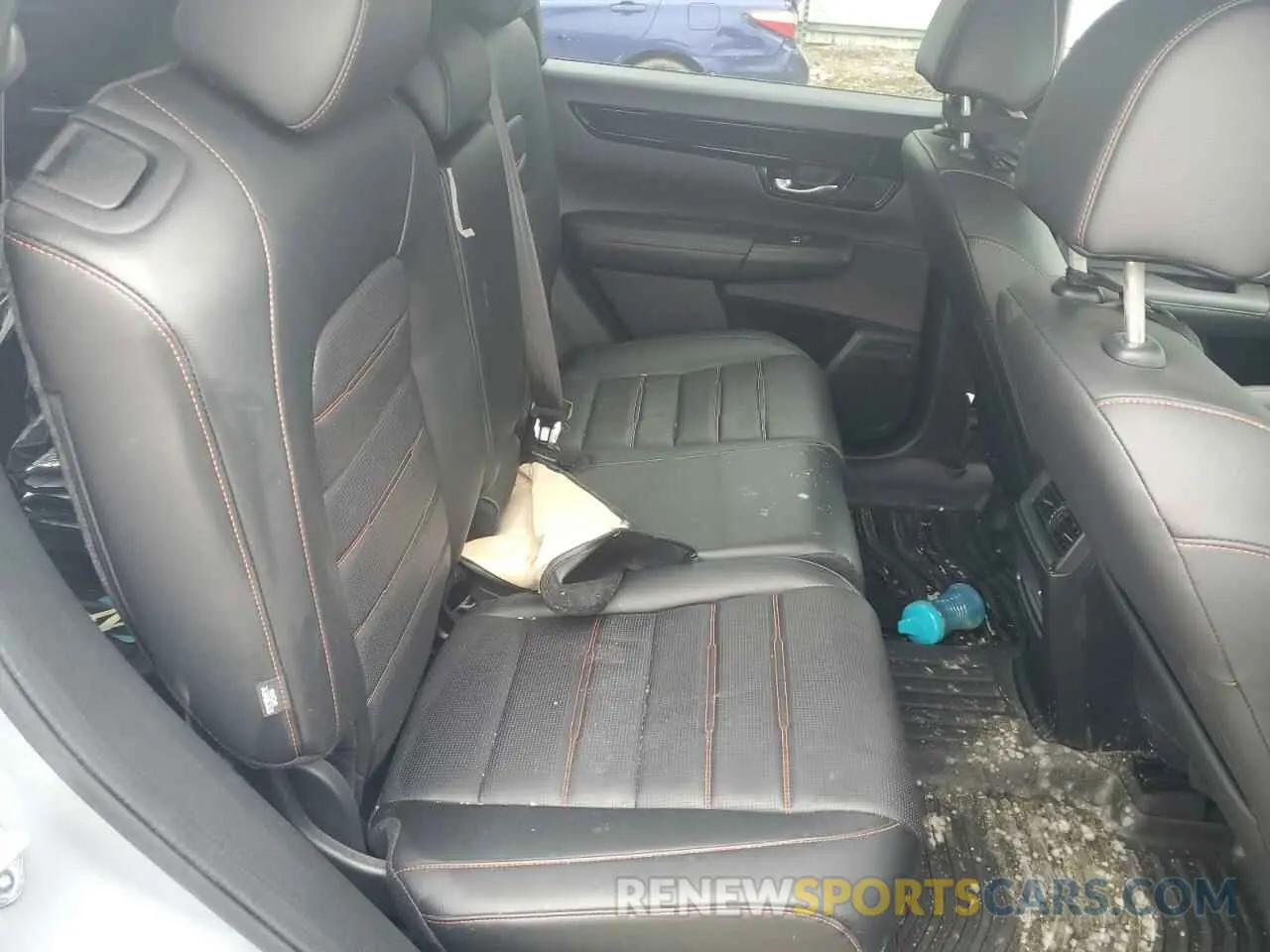 10 Photograph of a damaged car 5J6RS6H97PL007201 HONDA CRV 2023
