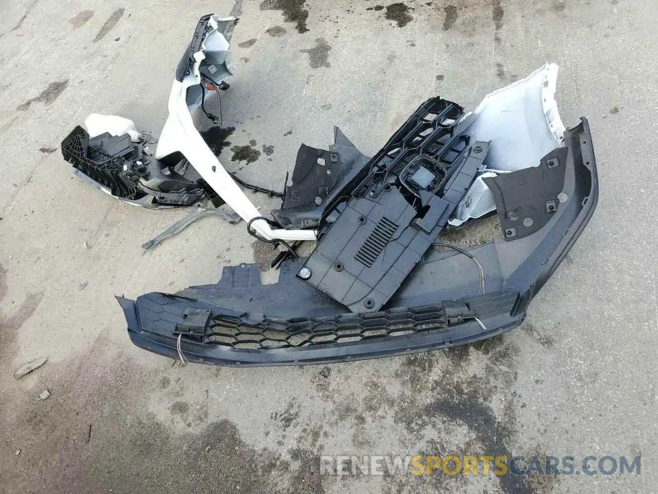 13 Photograph of a damaged car 7FARS3H78PE004902 HONDA CRV 2023