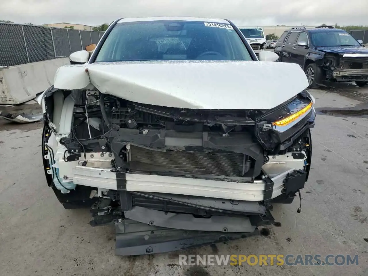 5 Photograph of a damaged car 7FARS3H78PE004902 HONDA CRV 2023