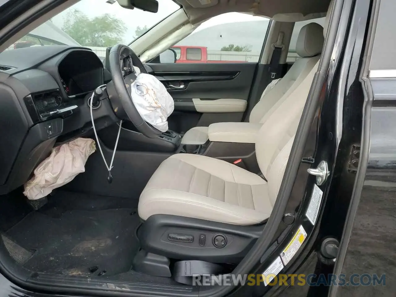 7 Photograph of a damaged car 7FARS3H79PE003841 HONDA CRV 2023