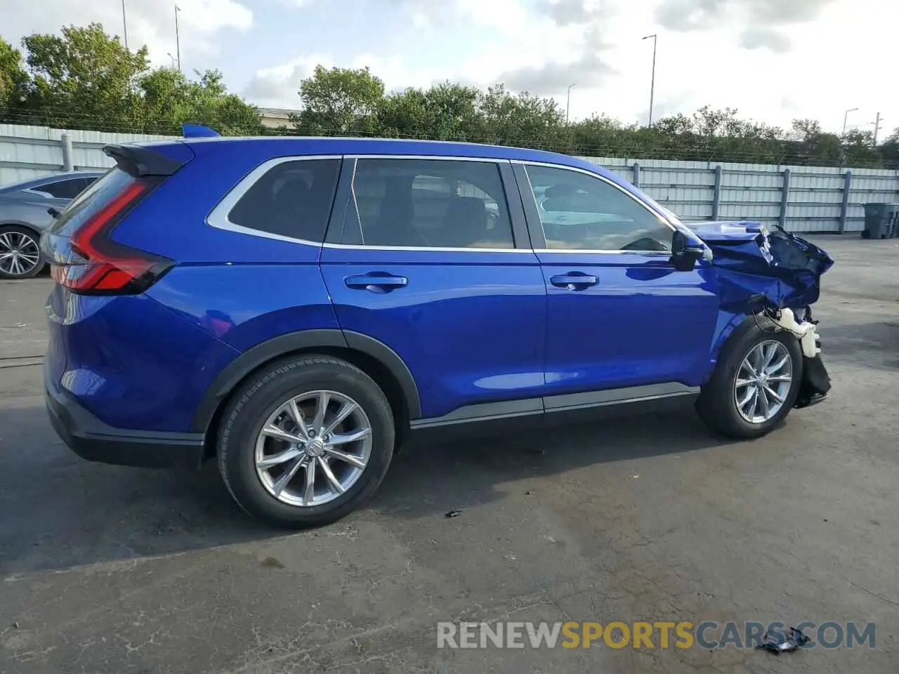 3 Photograph of a damaged car 7FARS3H79PE013463 HONDA CRV 2023