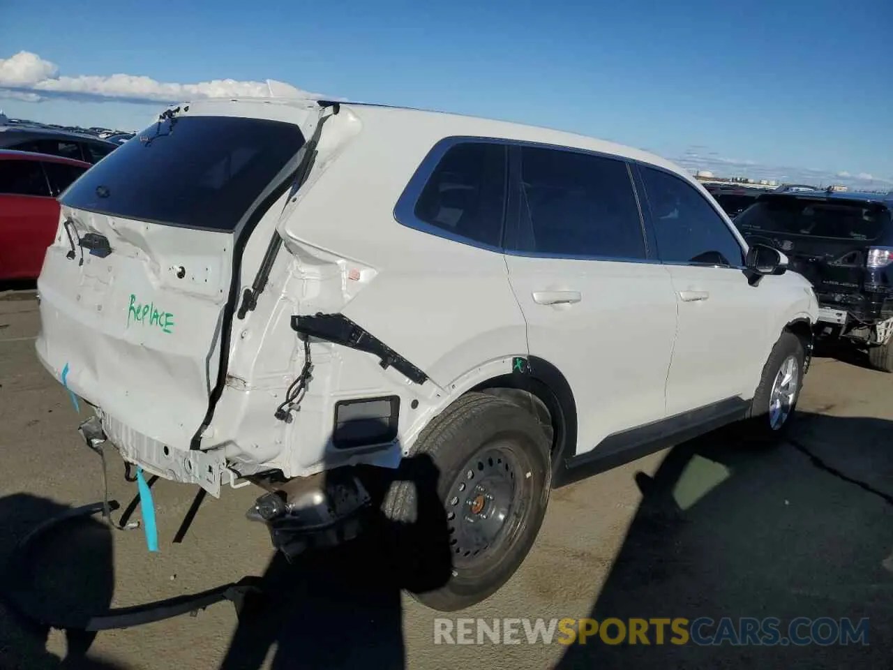 3 Photograph of a damaged car 7FARS4H27PE022124 HONDA CRV 2023
