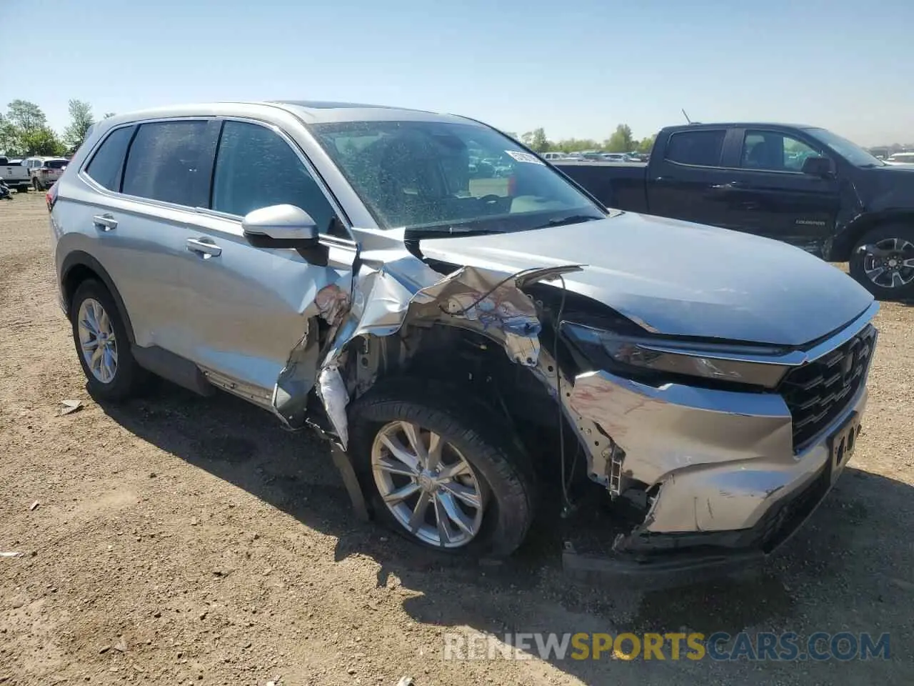 4 Photograph of a damaged car 7FARS4H73PE001119 HONDA CRV 2023