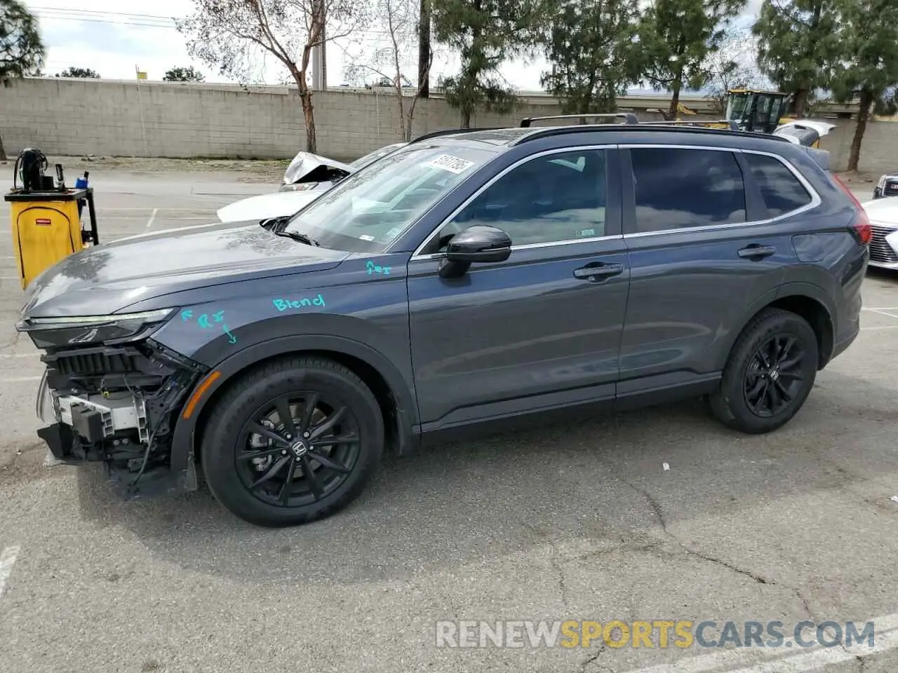 1 Photograph of a damaged car 7FARS5H51PE011457 HONDA CRV 2023