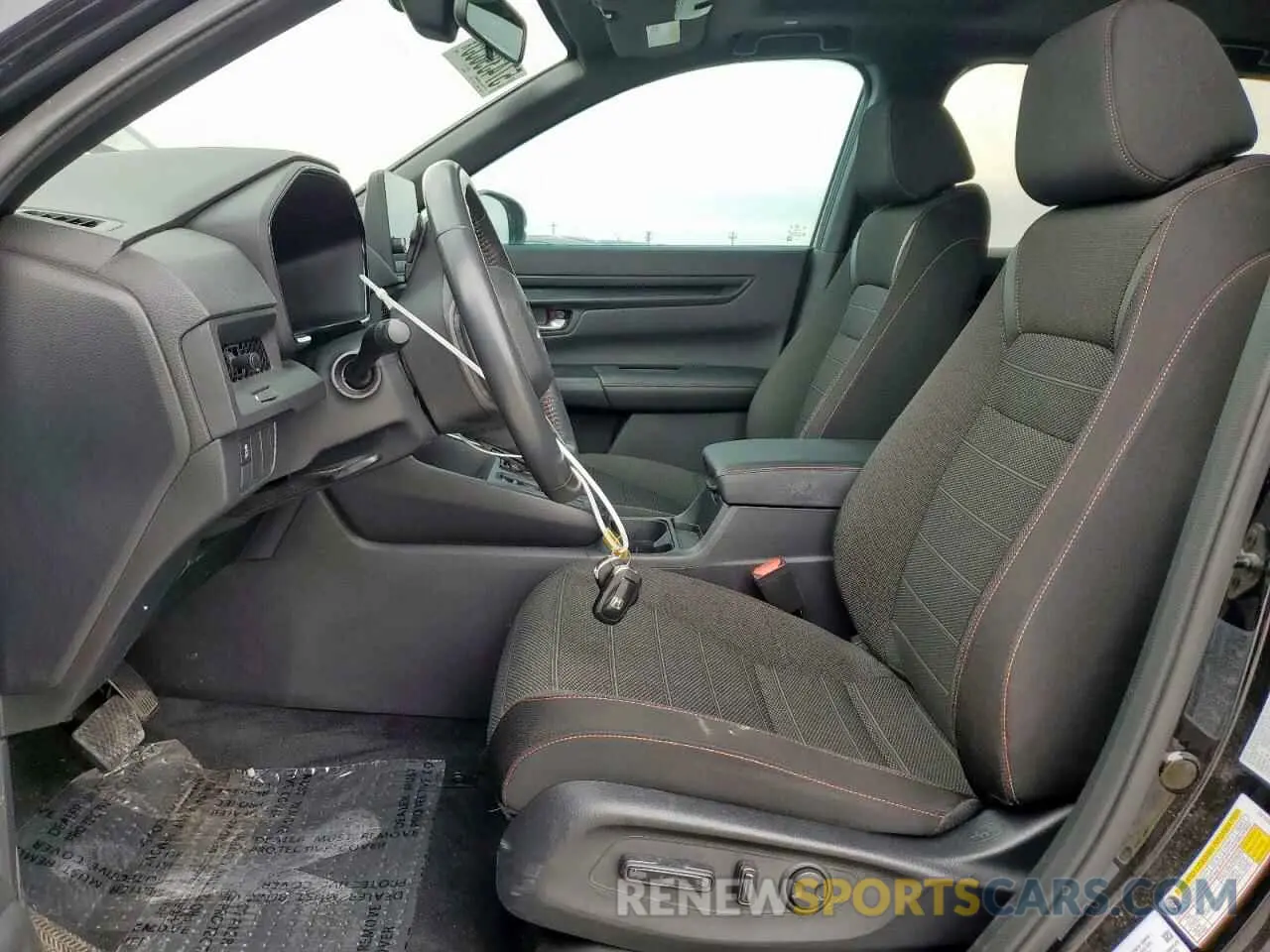 7 Photograph of a damaged car 7FARS5H56PE000163 HONDA CRV 2023