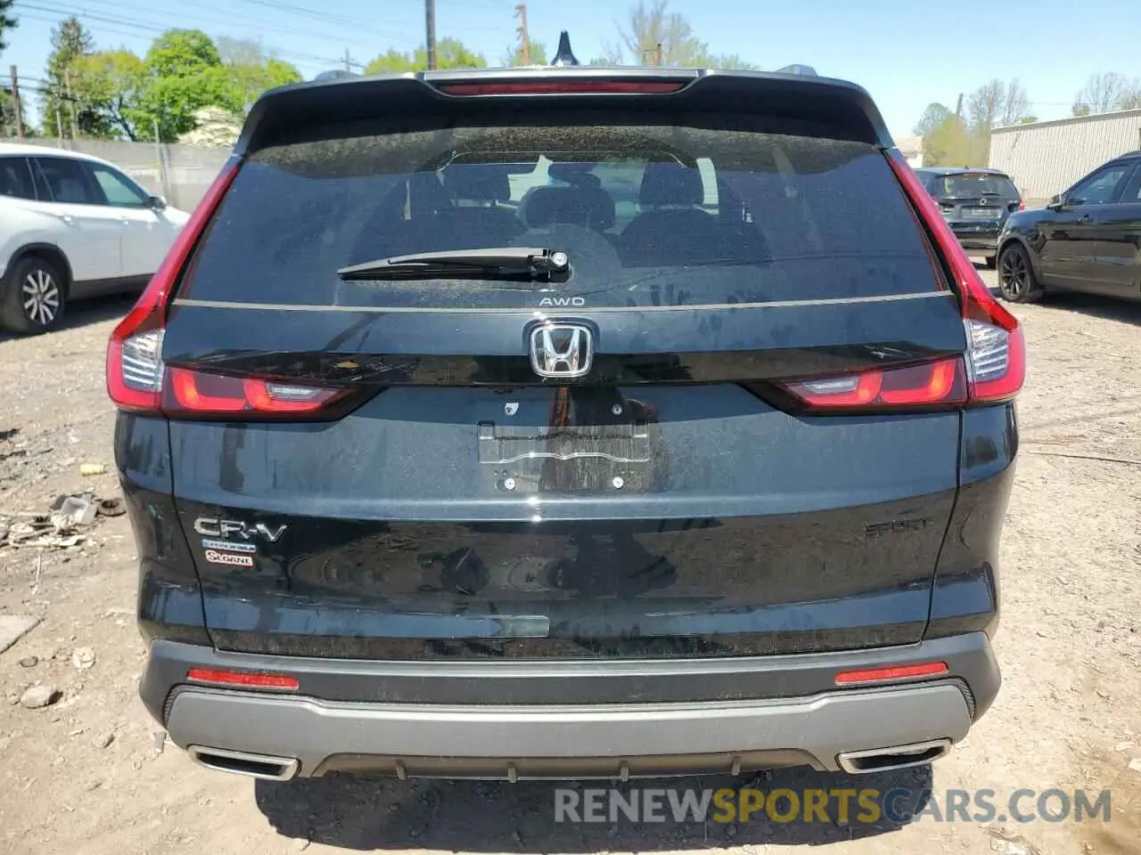 6 Photograph of a damaged car 7FARS6H51PE020388 HONDA CRV 2023