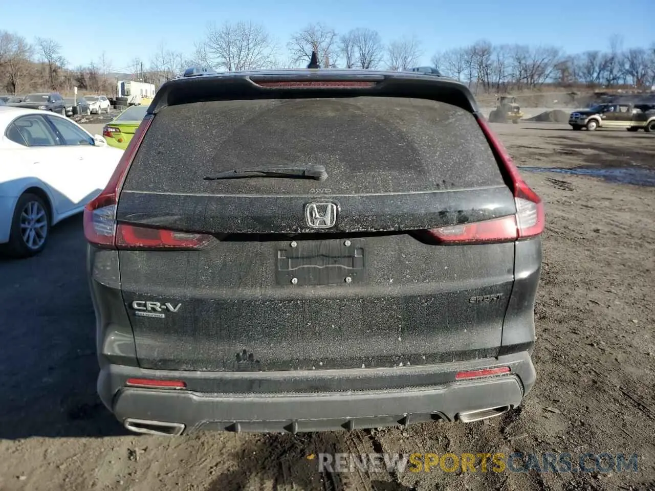 6 Photograph of a damaged car 7FARS6H51PE040897 HONDA CRV 2023