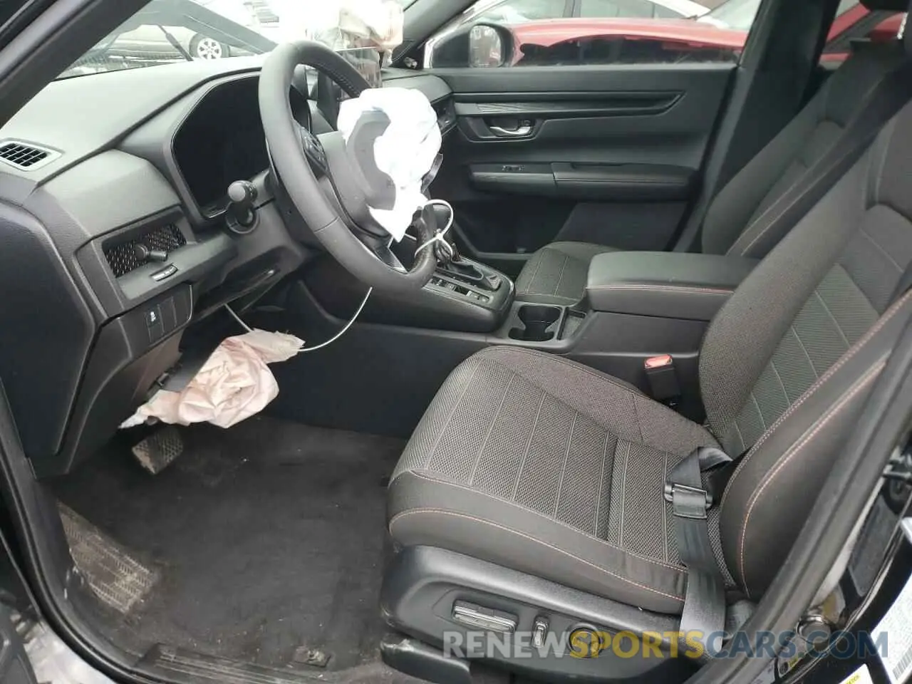 7 Photograph of a damaged car 7FARS6H51PE040897 HONDA CRV 2023