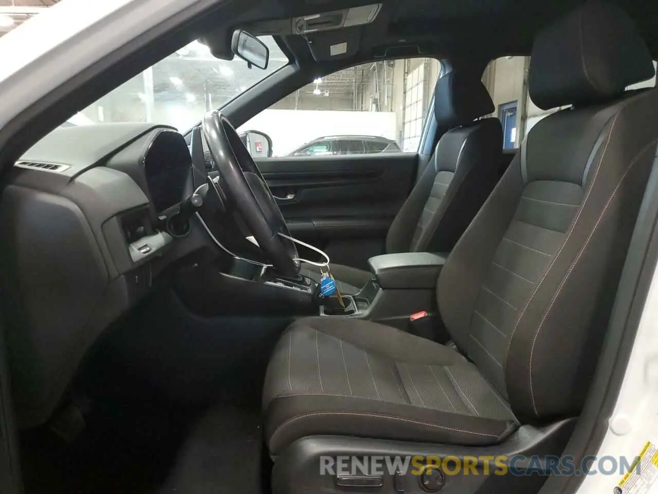 7 Photograph of a damaged car 7FARS6H54PE020191 HONDA CRV 2023