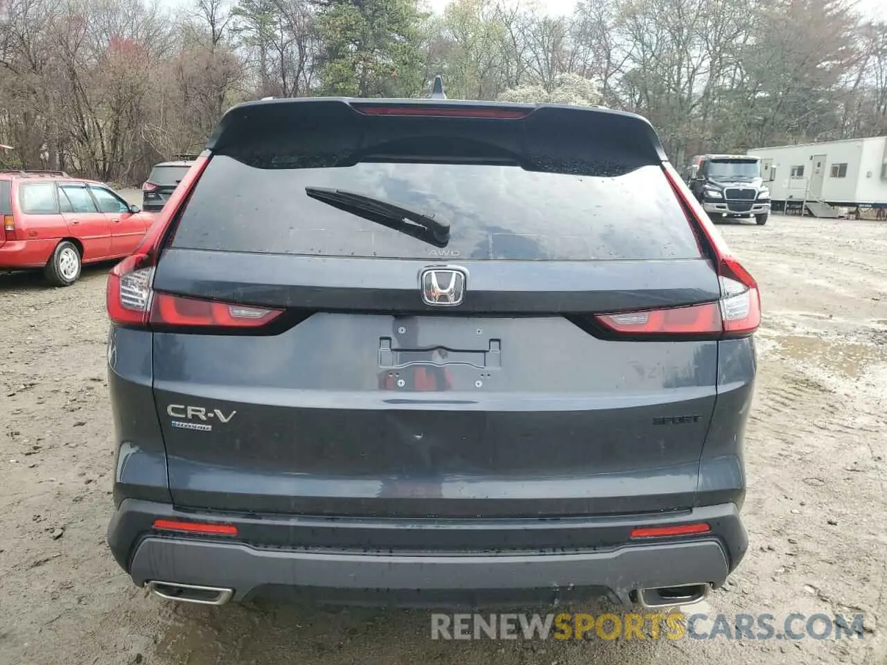 6 Photograph of a damaged car 7FARS6H56PE019088 HONDA CRV 2023