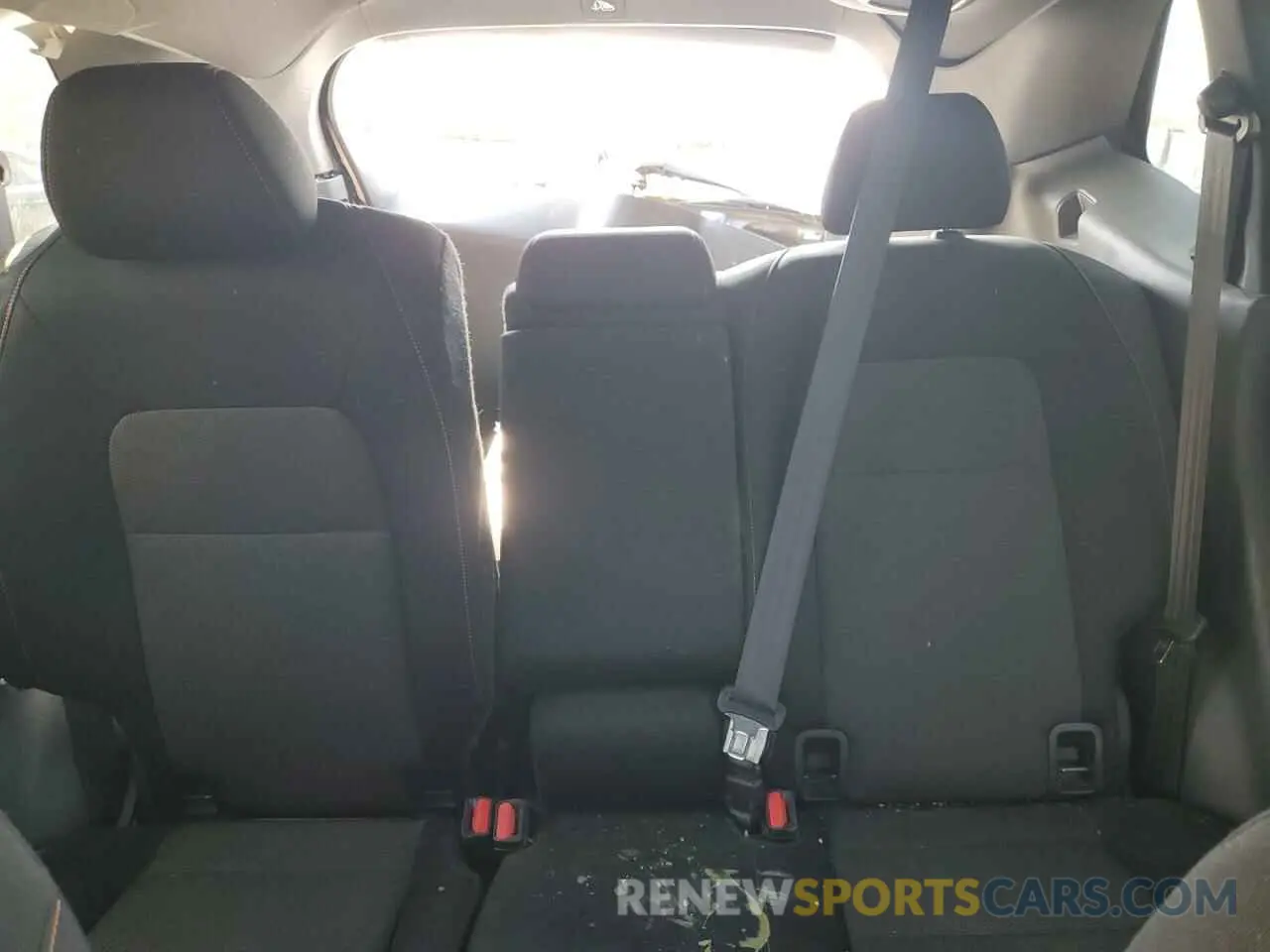 10 Photograph of a damaged car 7FARS6H57PE032710 HONDA CRV 2023