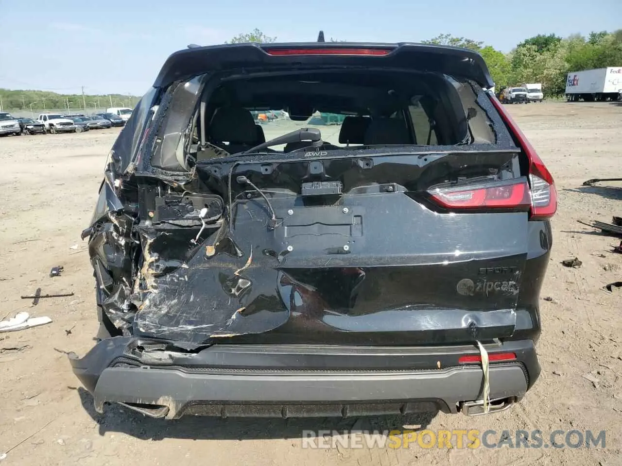 6 Photograph of a damaged car 7FARS6H57PE032710 HONDA CRV 2023