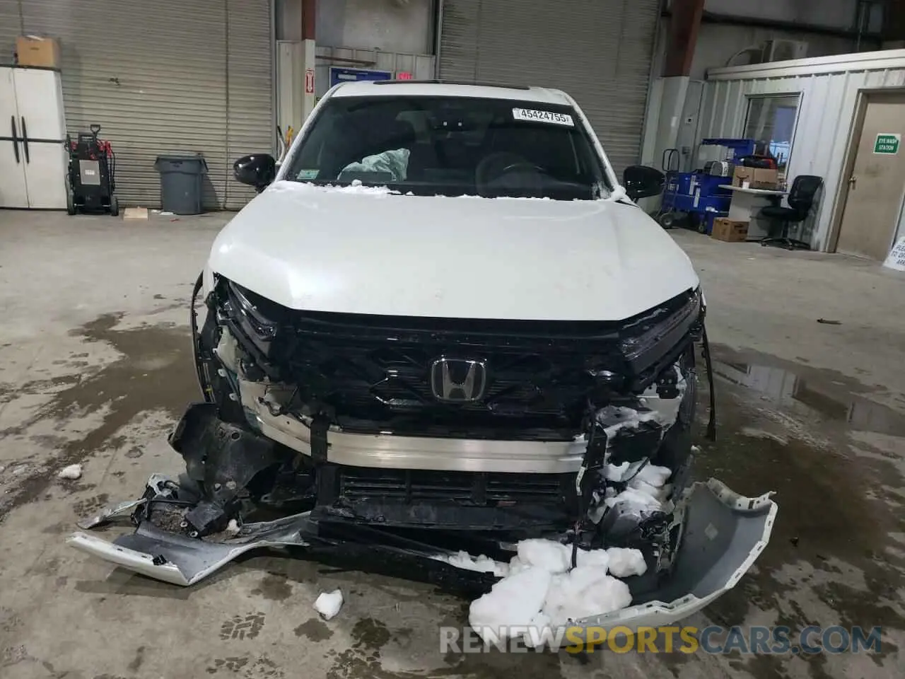 5 Photograph of a damaged car 7FARS6H91PE024783 HONDA CRV 2023
